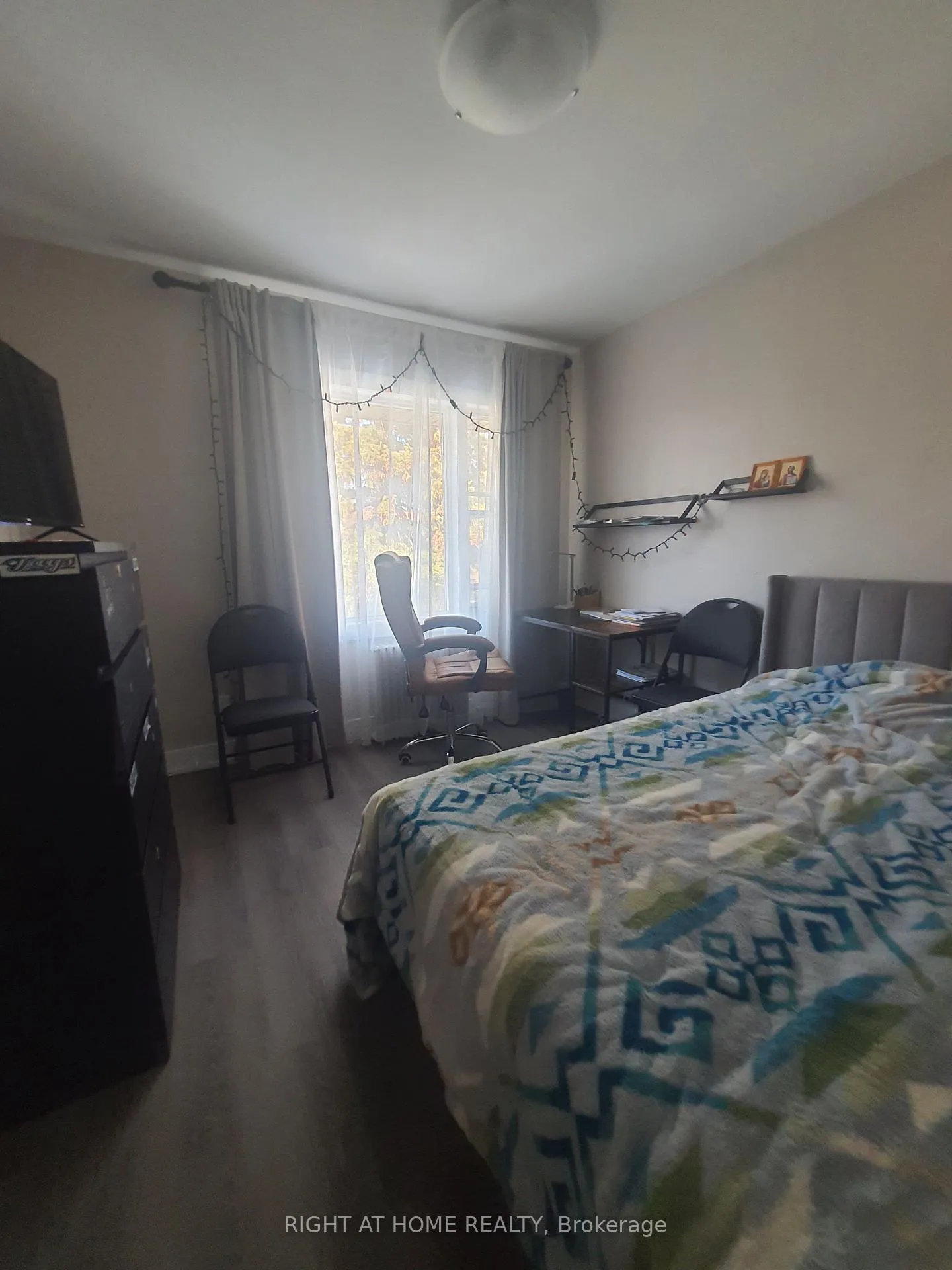 Photo 8 of Unit 3, 165 Berry Road, Etobicoke, Stonegate-Queensway — HOMEH