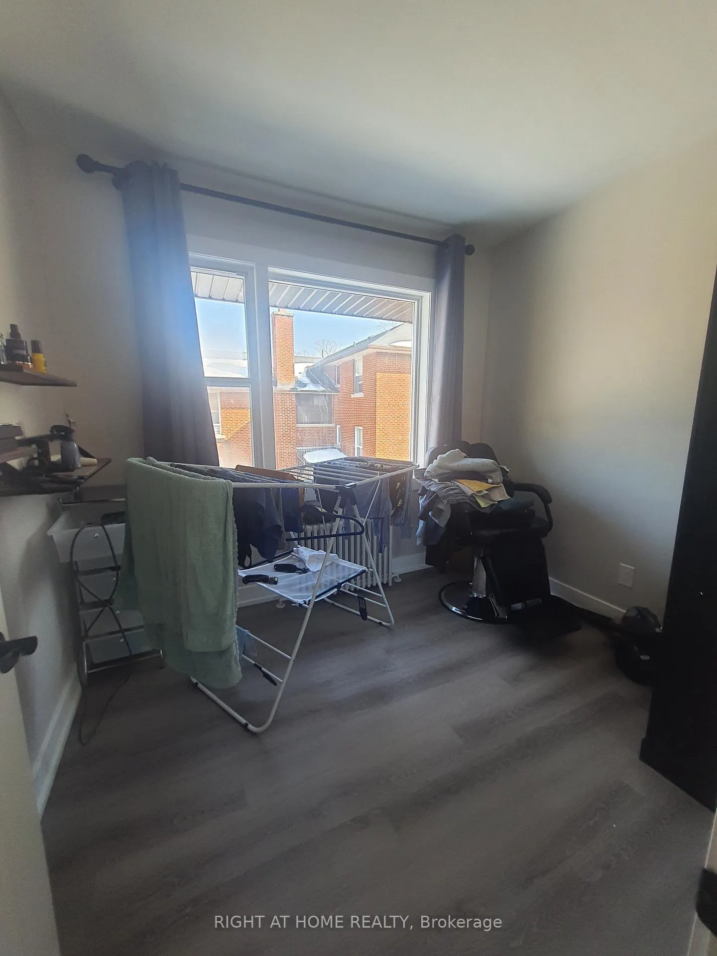 Photo 9 of Unit 3, 165 Berry Road, Etobicoke, Stonegate-Queensway — HOMEH