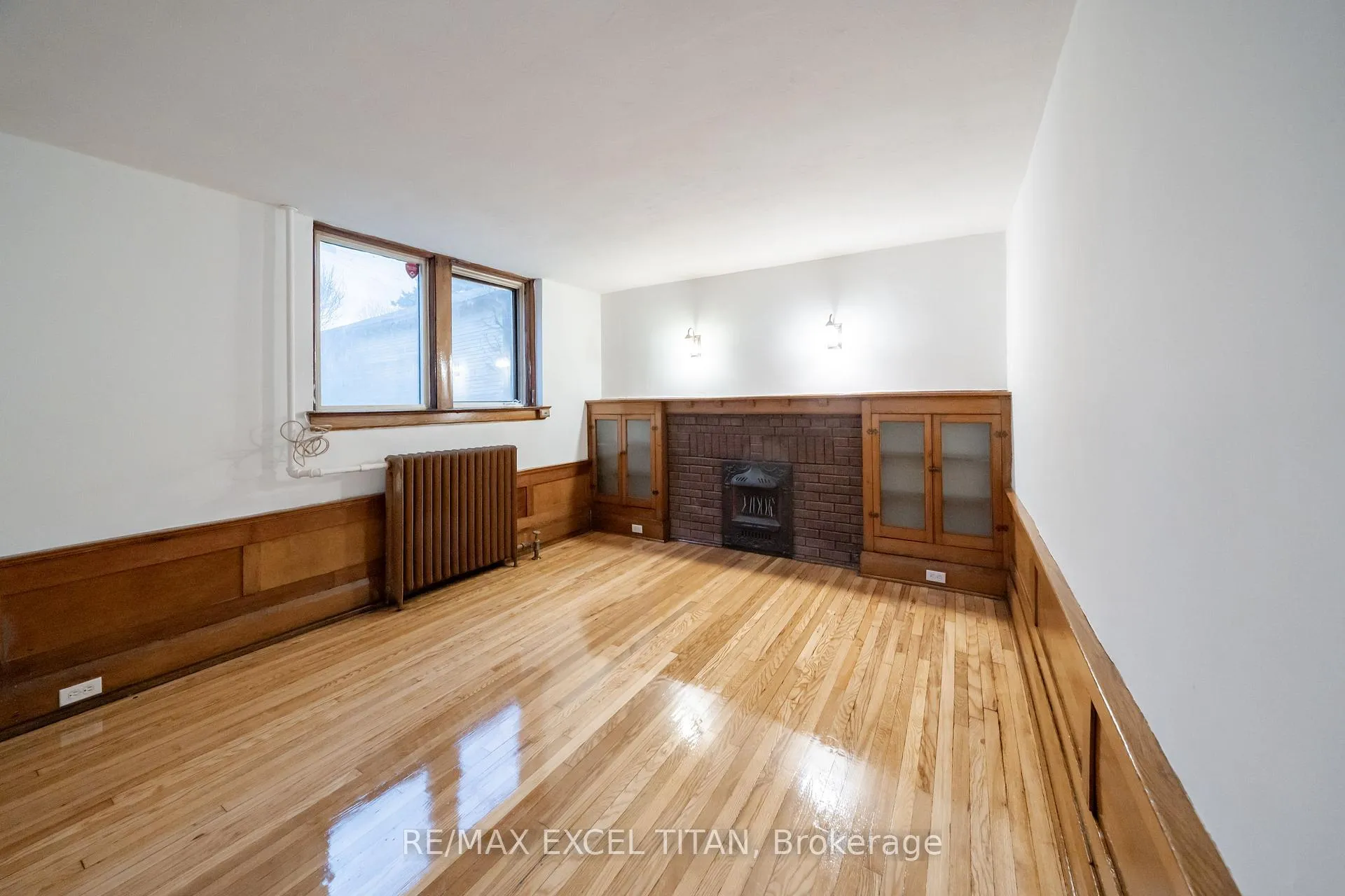 Photo 2 of Unit 80, 10 Kingston Road, Toronto, Woodbine Corridor — HOMEH
