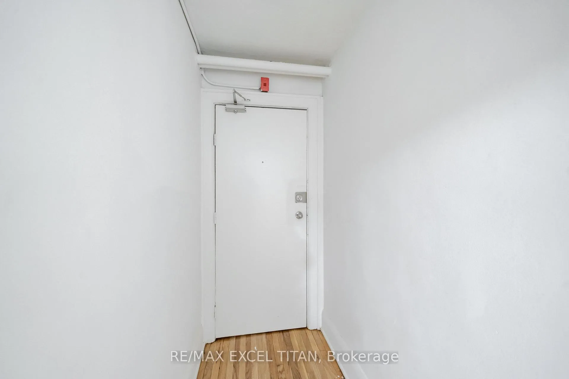 Photo 8 of Unit 80, 10 Kingston Road, Toronto, Woodbine Corridor — HOMEH
