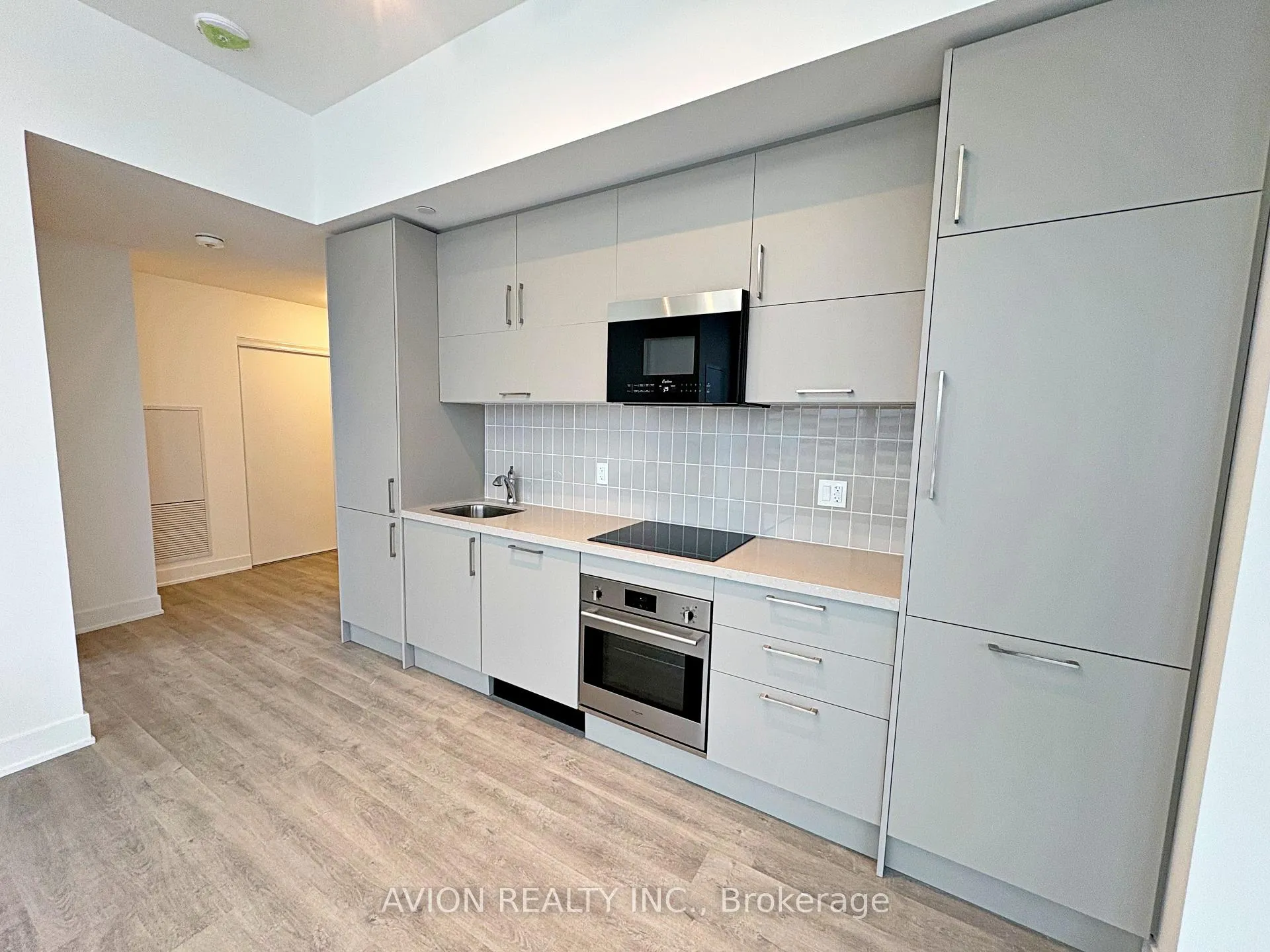Photo 7 of Unit 614, 38 Andre de Grasse Street, Markham, Unionville — HOMEH