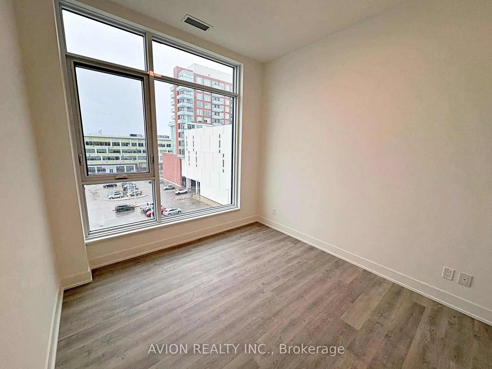 Photo 13 of Unit 614, 38 Andre de Grasse Street, Markham, Unionville — HOMEH