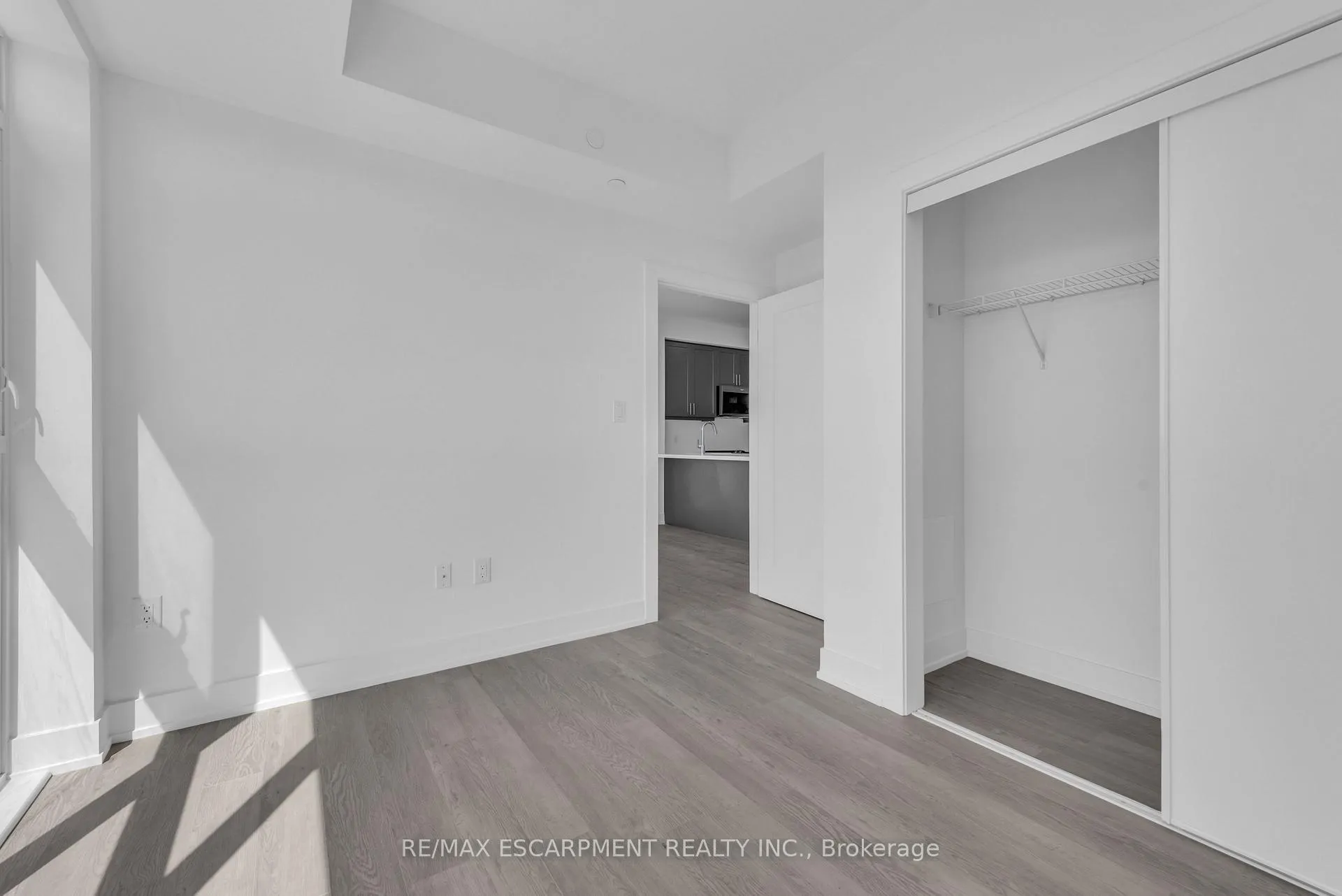 Photo 16 of Unit 605, 470 Dundas Street, Hamilton, Waterdown — HOMEH
