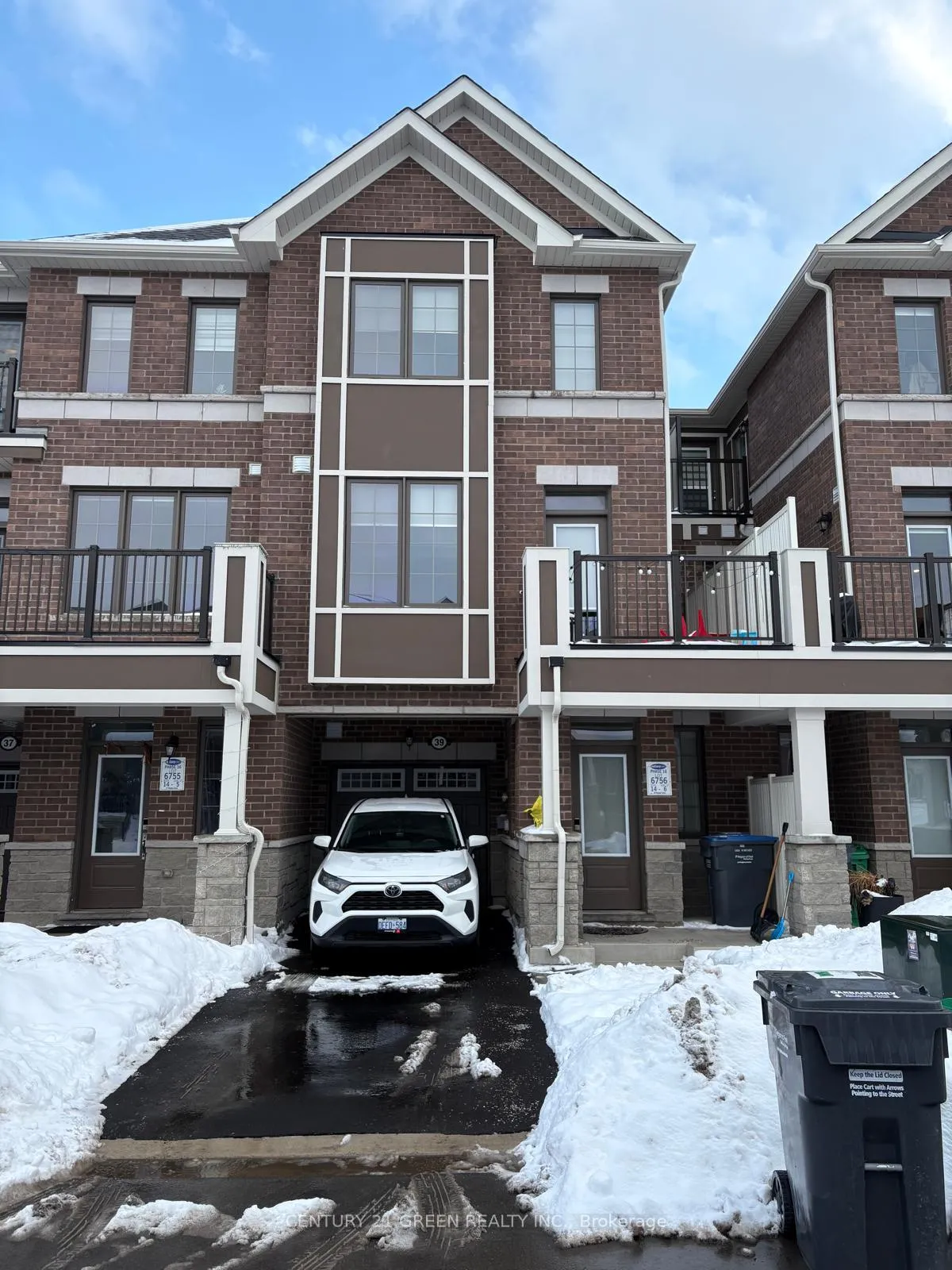 Photo 1 of 39 Keppel Circle, Brampton, Northwest Brampton — HOMEH