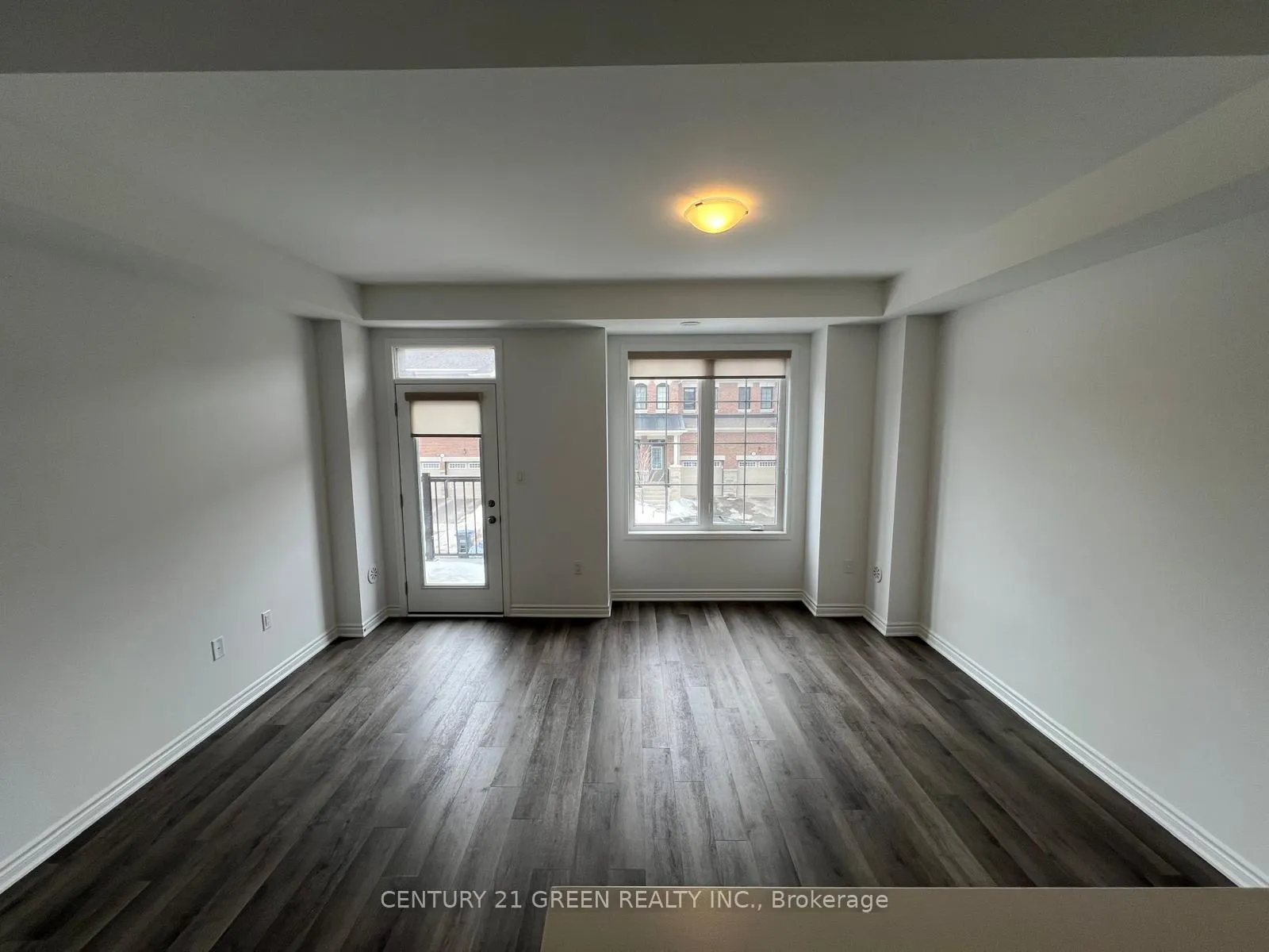 Photo 7 of 39 Keppel Circle, Brampton, Northwest Brampton — HOMEH