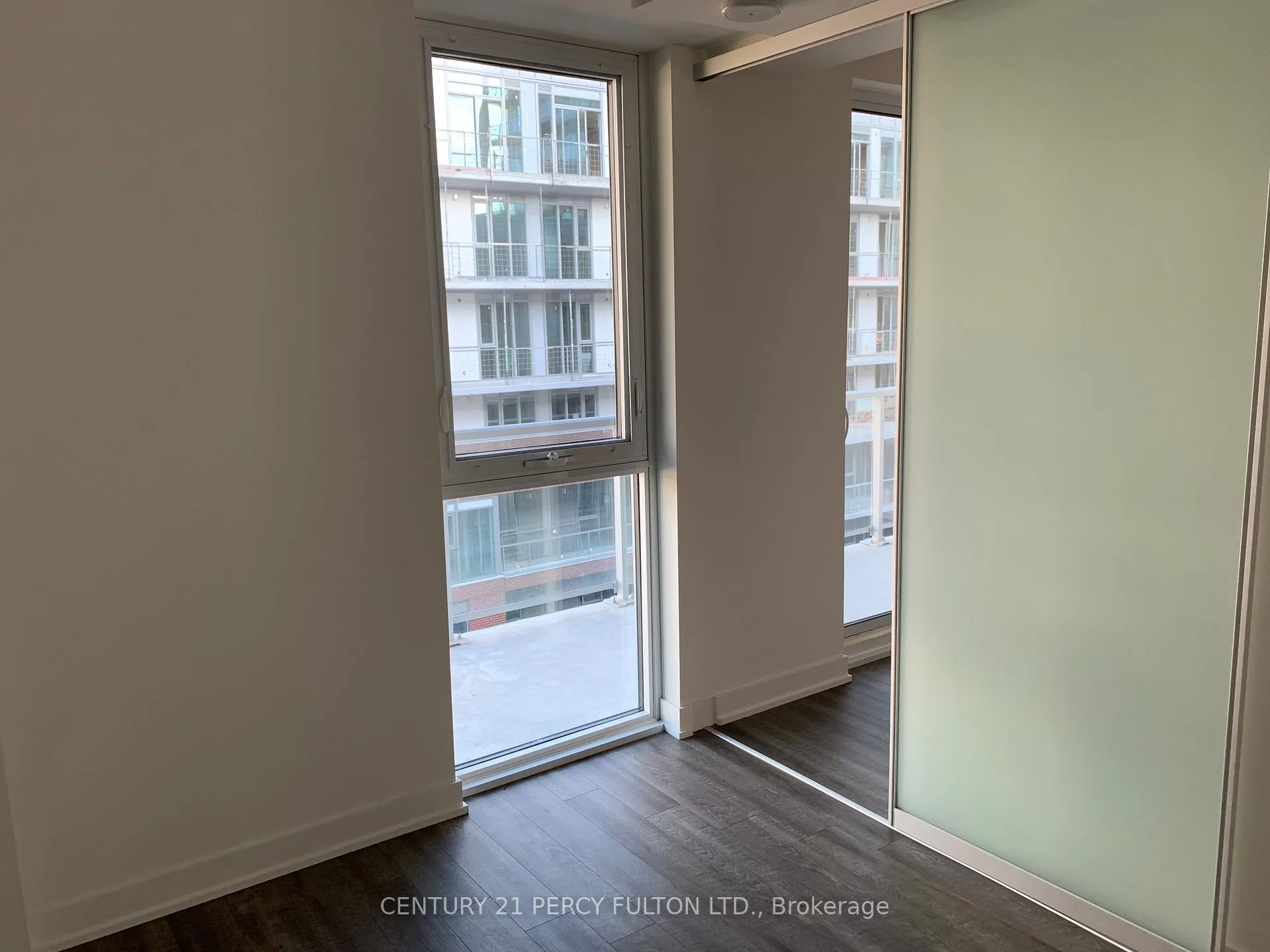Photo 7 of Unit 818, 15 Baseball Place, Toronto, South Riverdale — HOMEH