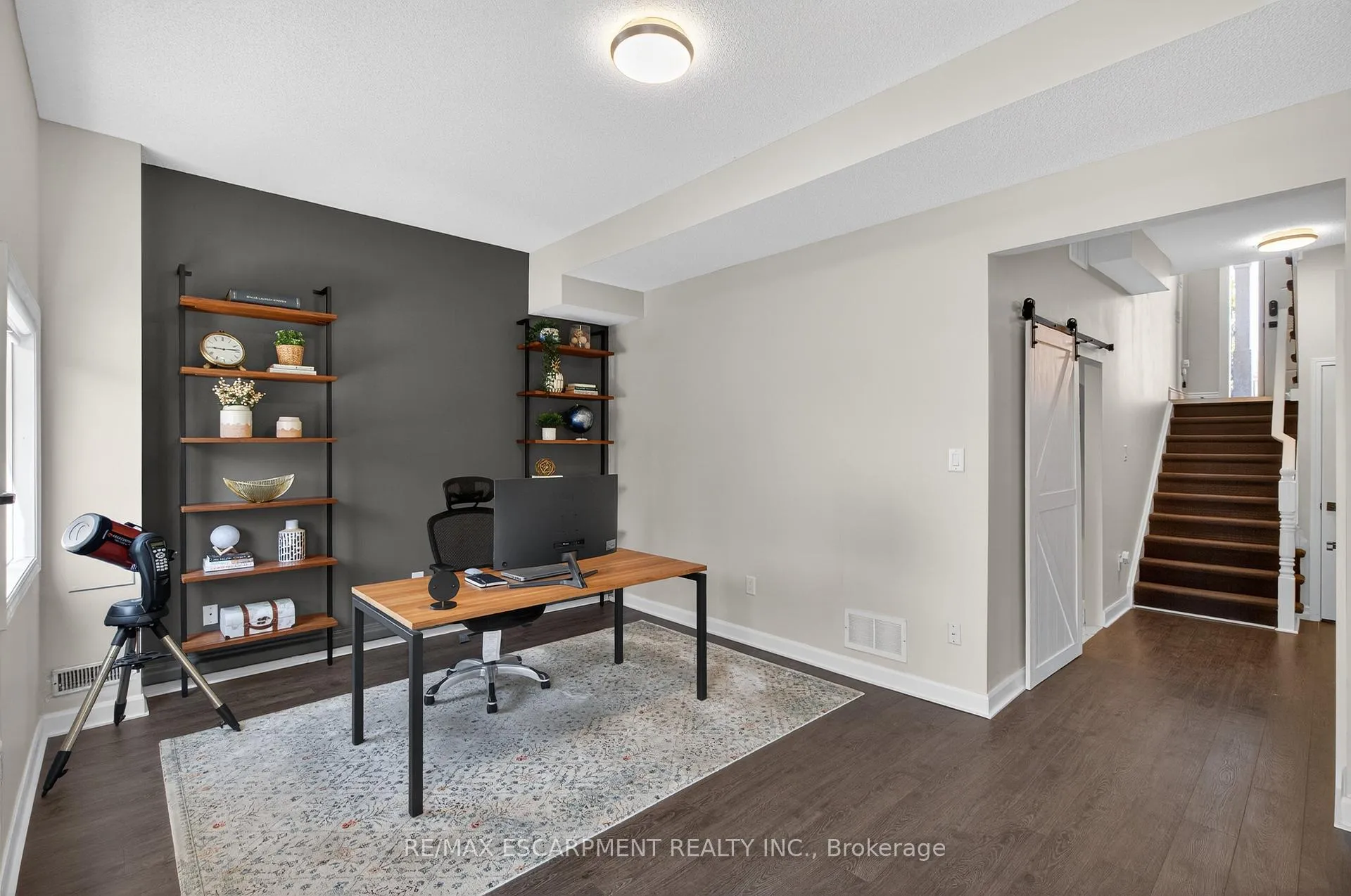 Photo 19 of 5135 Dryden Avenue, Burlington, Orchard — HOMEH
