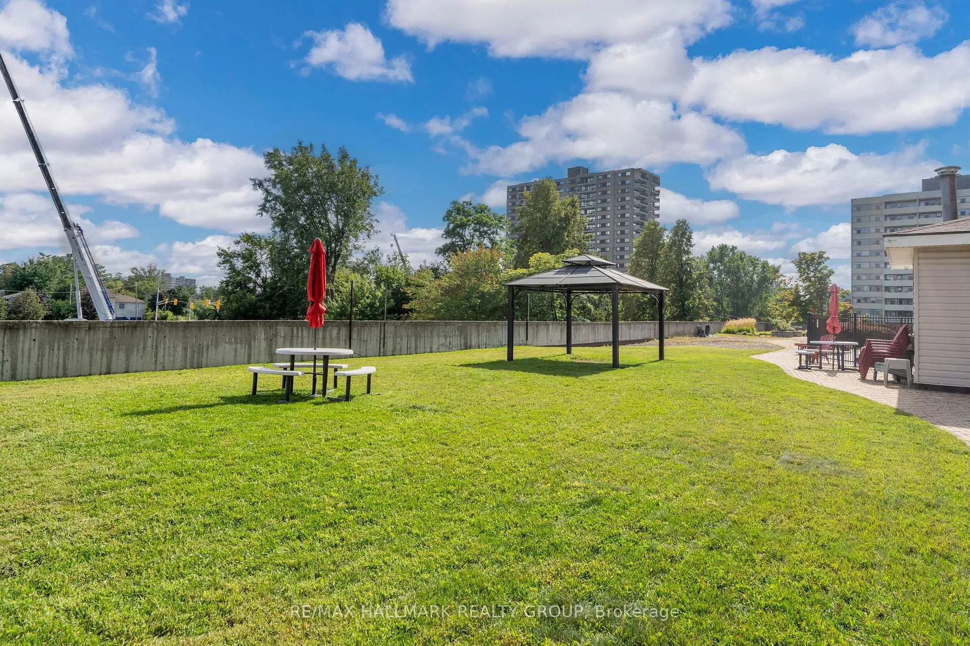 Photo 27 of Unit 315, 1100 Ambleside Drive, Ottawa, Woodroffe — HOMEH