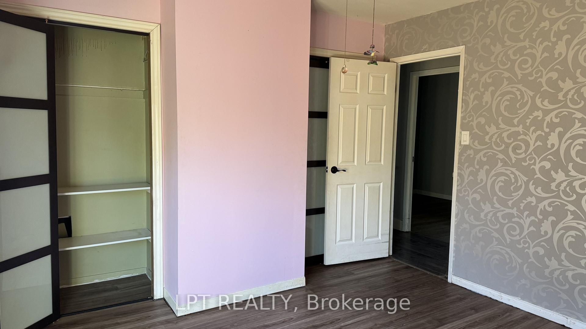 Photo 11 of 209 Sunset Crescent, Innisfil, Stroud — HOMEH