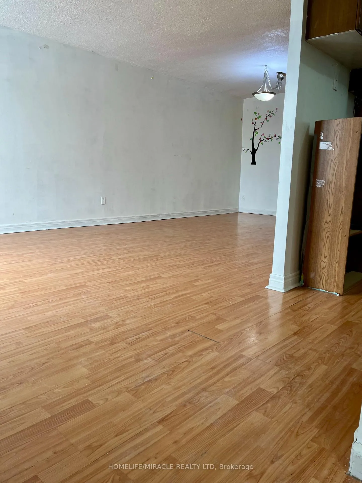 Photo 1 of 61 Greenbriar Road, Brampton, Northgate — HOMEH