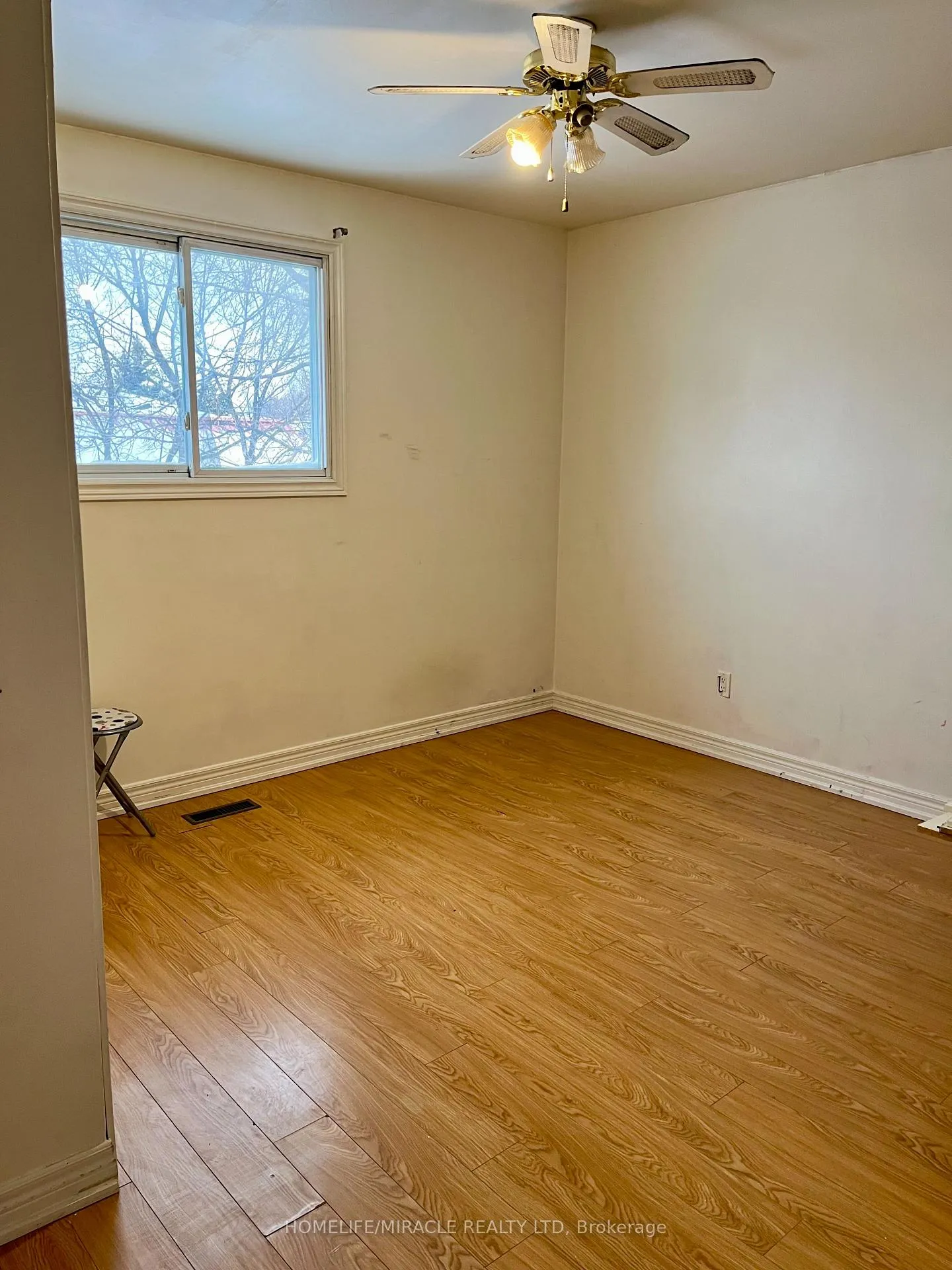 Photo 13 of 61 Greenbriar Road, Brampton, Northgate — HOMEH