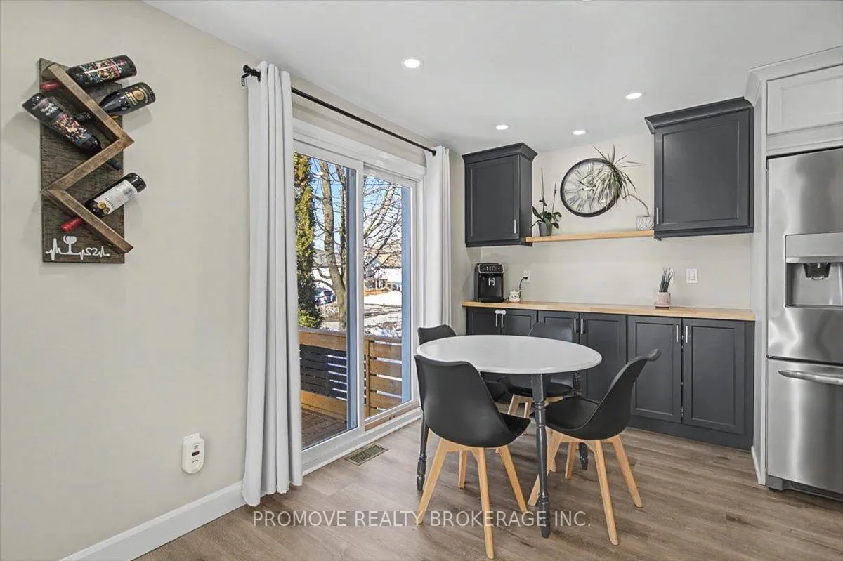 Photo 10 of 4 St Arnaud Street, Guelph, Junction/Onward Willow — HOMEH