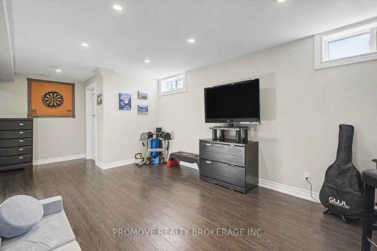 Photo 32 of 4 St Arnaud Street, Guelph, Junction/Onward Willow — HOMEH