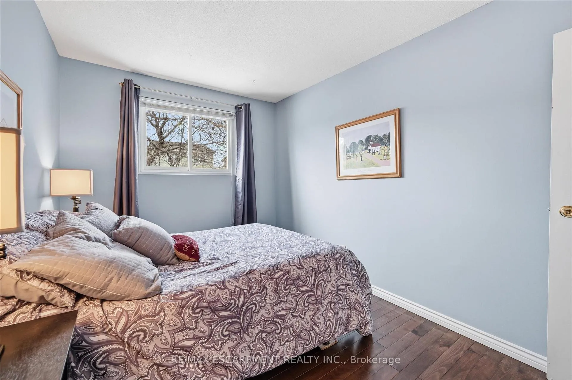 Photo 28 of 2223 Manchester Drive, Burlington, Brant Hills — HOMEH
