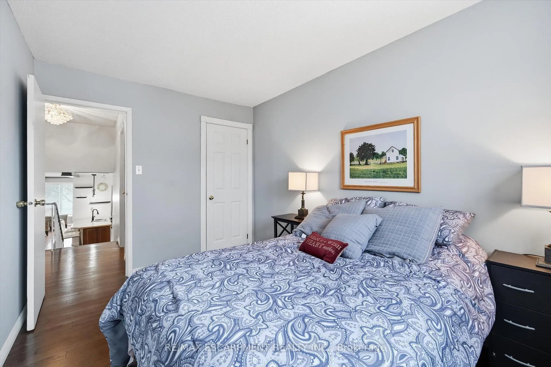 Photo 29 of 2223 Manchester Drive, Burlington, Brant Hills — HOMEH