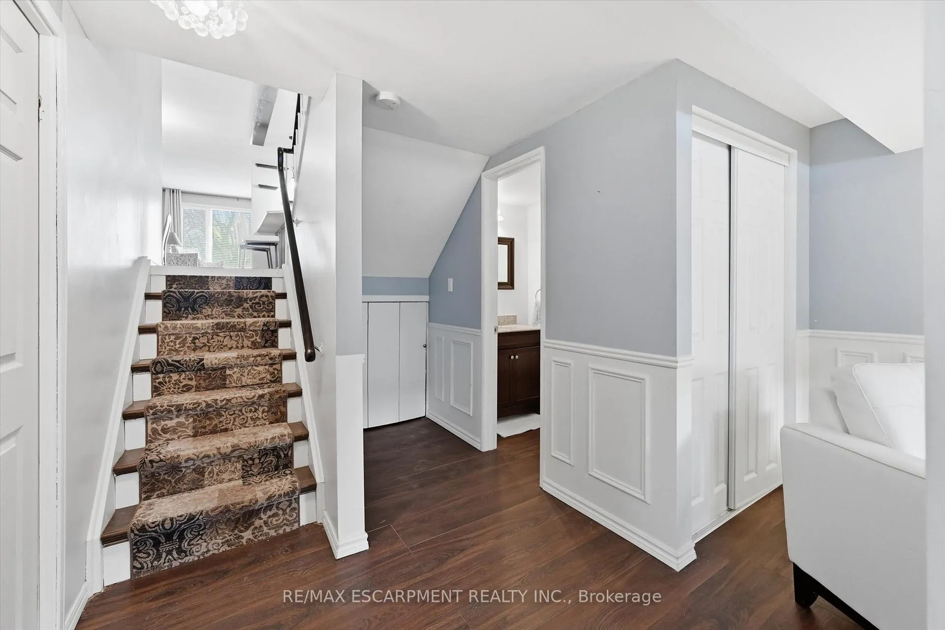 Photo 37 of 2223 Manchester Drive, Burlington, Brant Hills — HOMEH