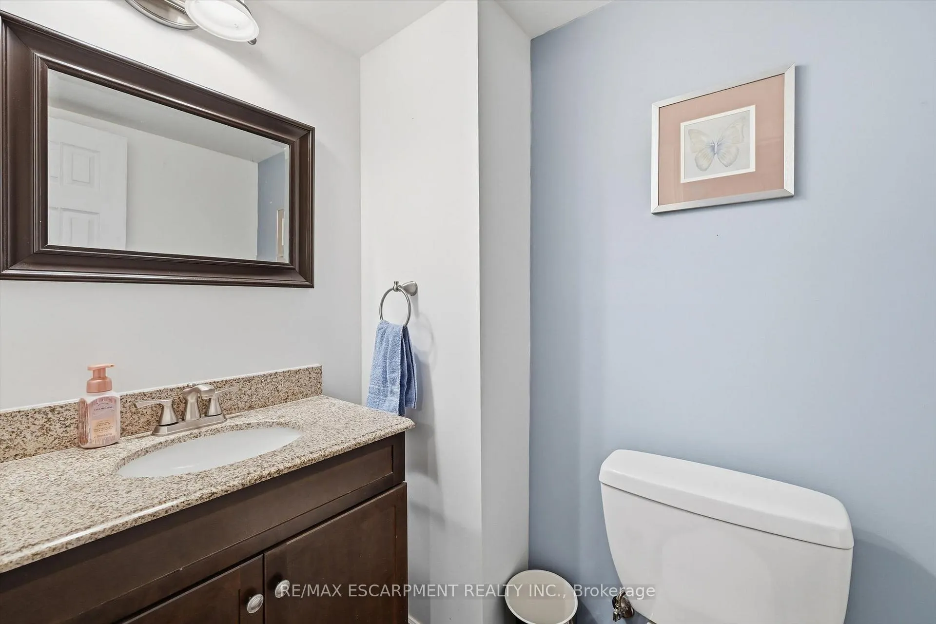 Photo 43 of 2223 Manchester Drive, Burlington, Brant Hills — HOMEH