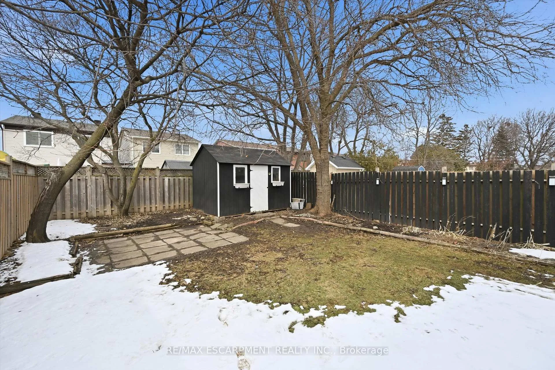Photo 46 of 2223 Manchester Drive, Burlington, Brant Hills — HOMEH