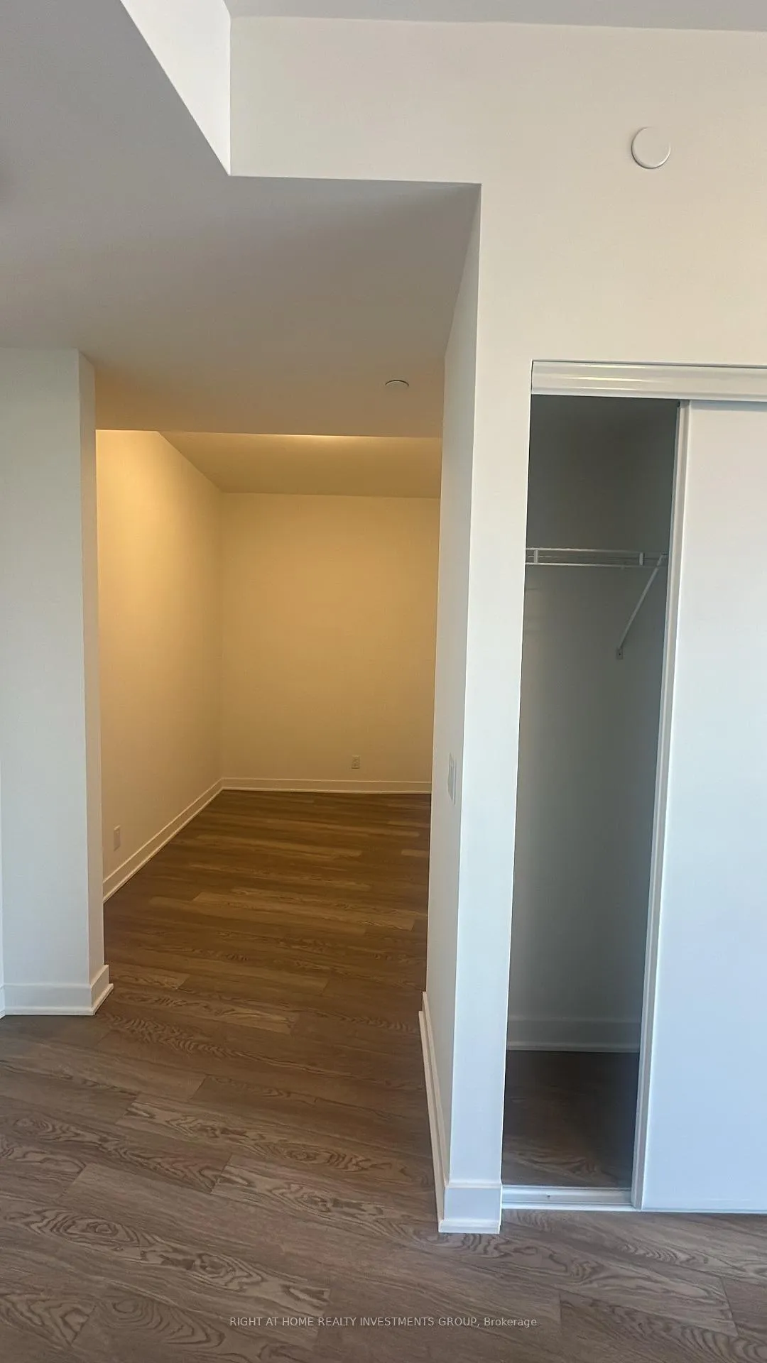 Photo 13 of Unit 529, 51 Clarington Boulevard, Clarington, Bowmanville — HOMEH