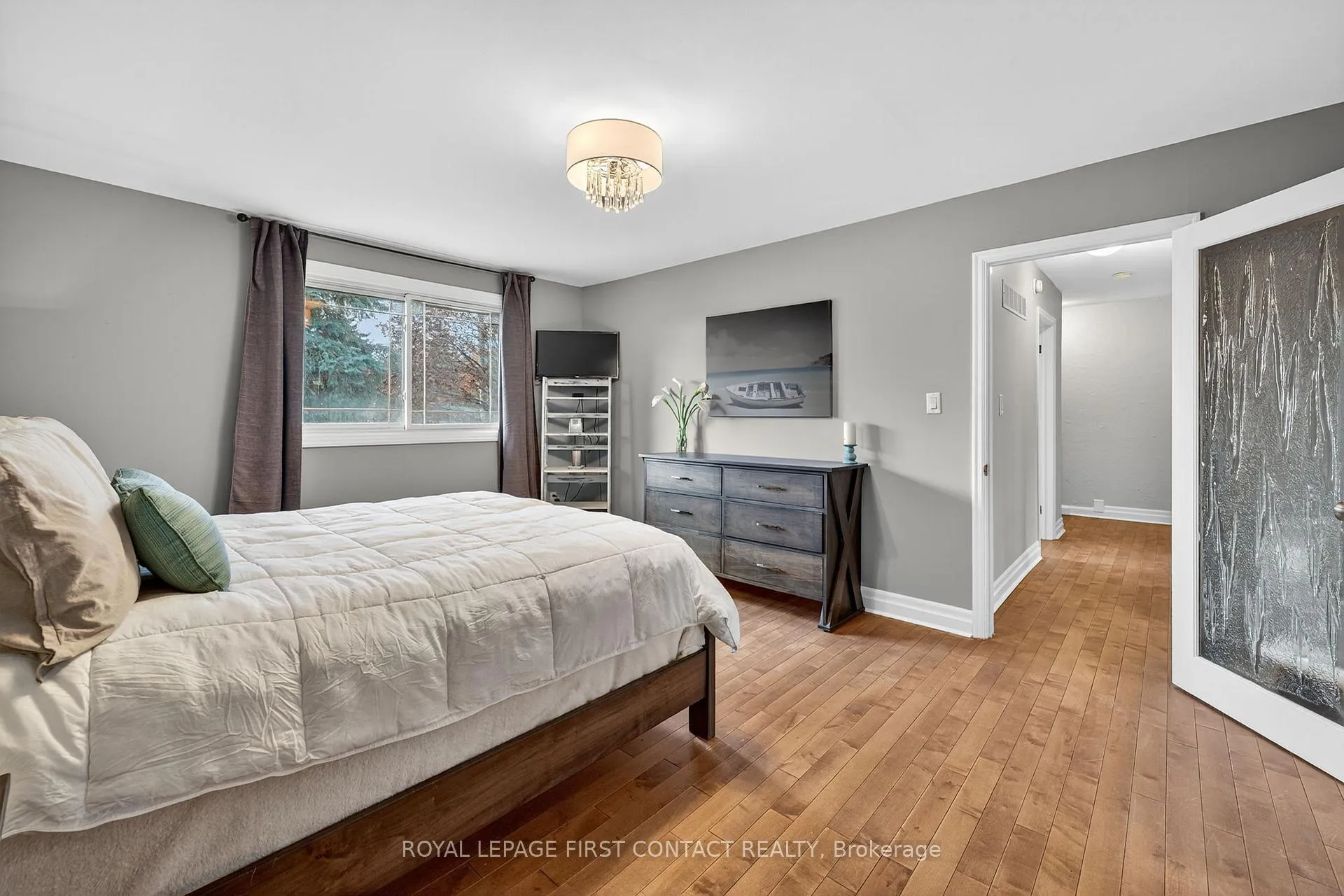 Photo 12 of 15 Rodney Street, Barrie, North Shore — HOMEH