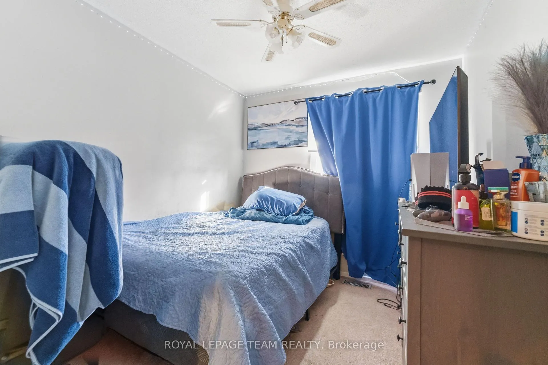 Photo 16 of Unit 22, 2053 Stonehenge Crescent, Ottawa, Pineview — HOMEH