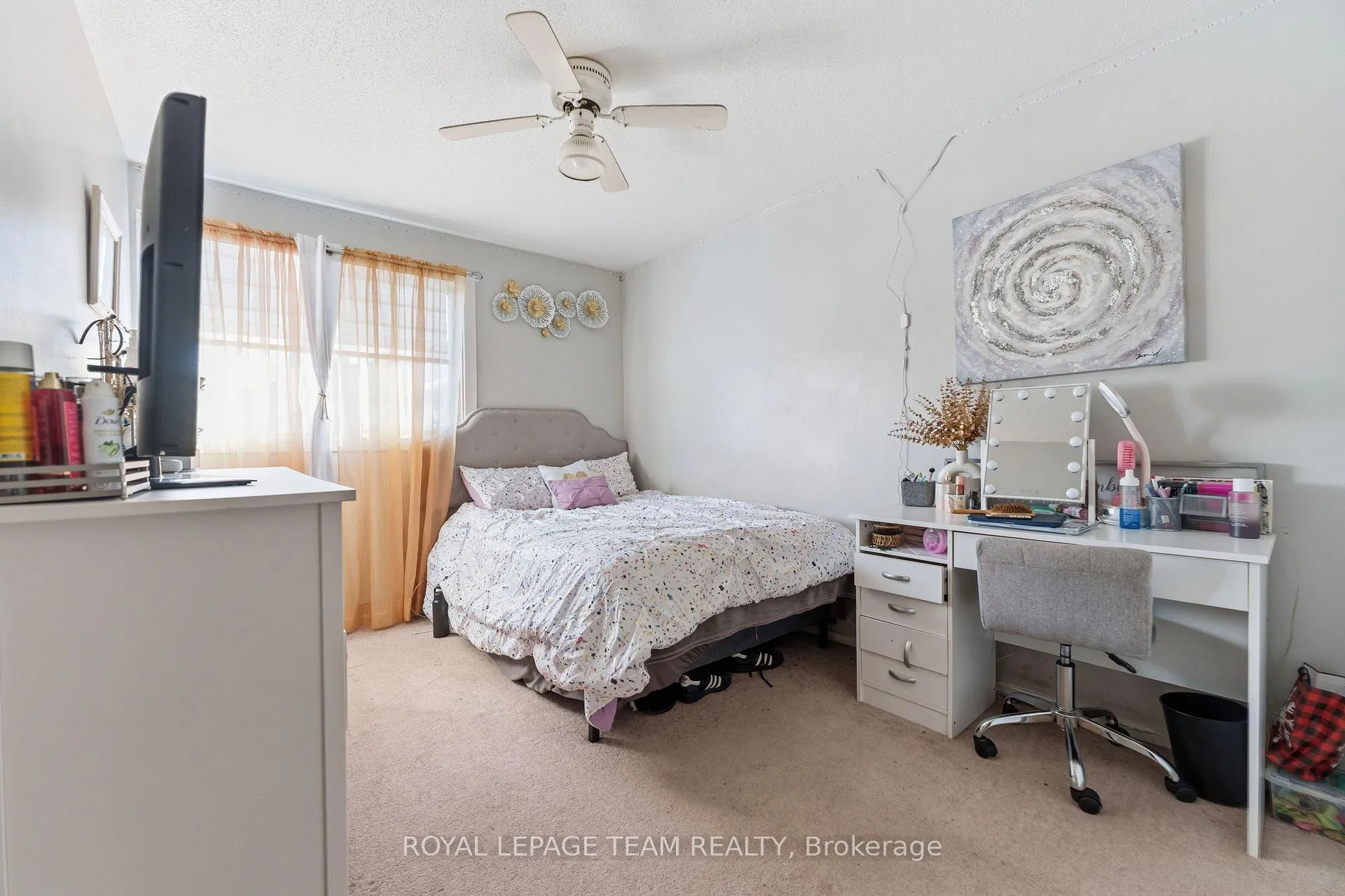 Photo 18 of Unit 22, 2053 Stonehenge Crescent, Ottawa, Pineview — HOMEH