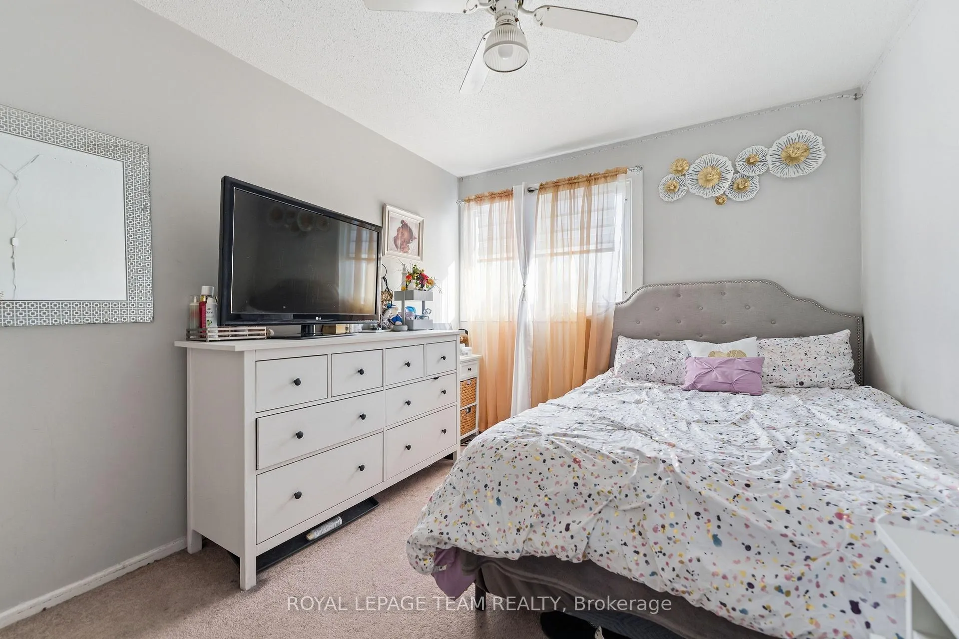Photo 19 of Unit 22, 2053 Stonehenge Crescent, Ottawa, Pineview — HOMEH