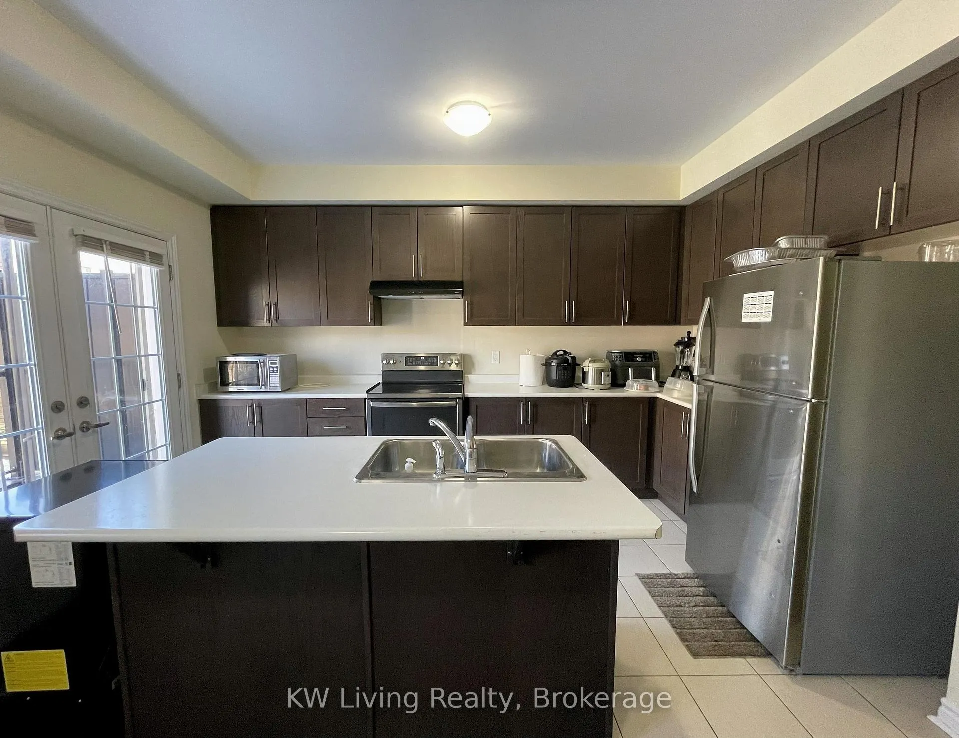 Photo 7 of 120 Ferris Square, Clarington, Courtice — HOMEH