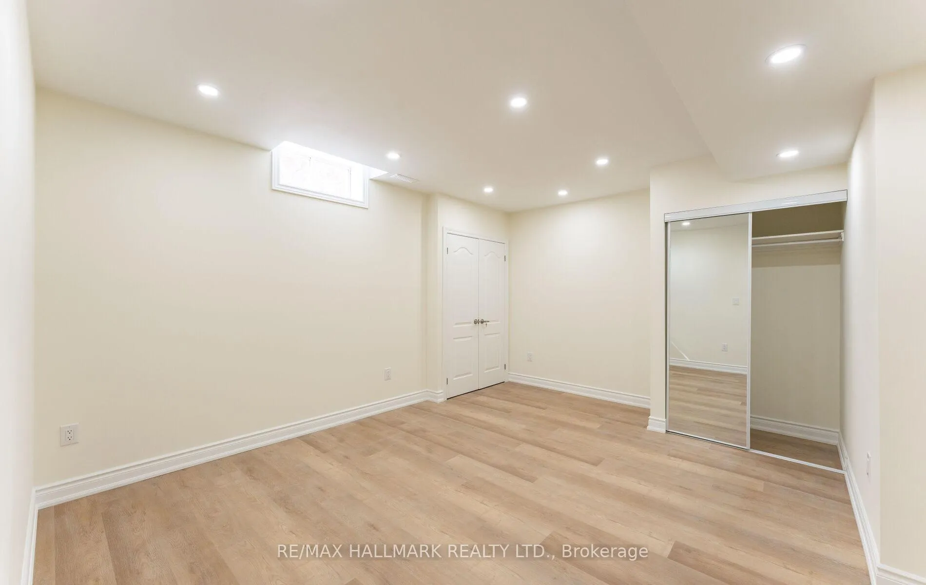 Photo 25 of 536 Highcliffe Drive, Vaughan, Uplands — HOMEH