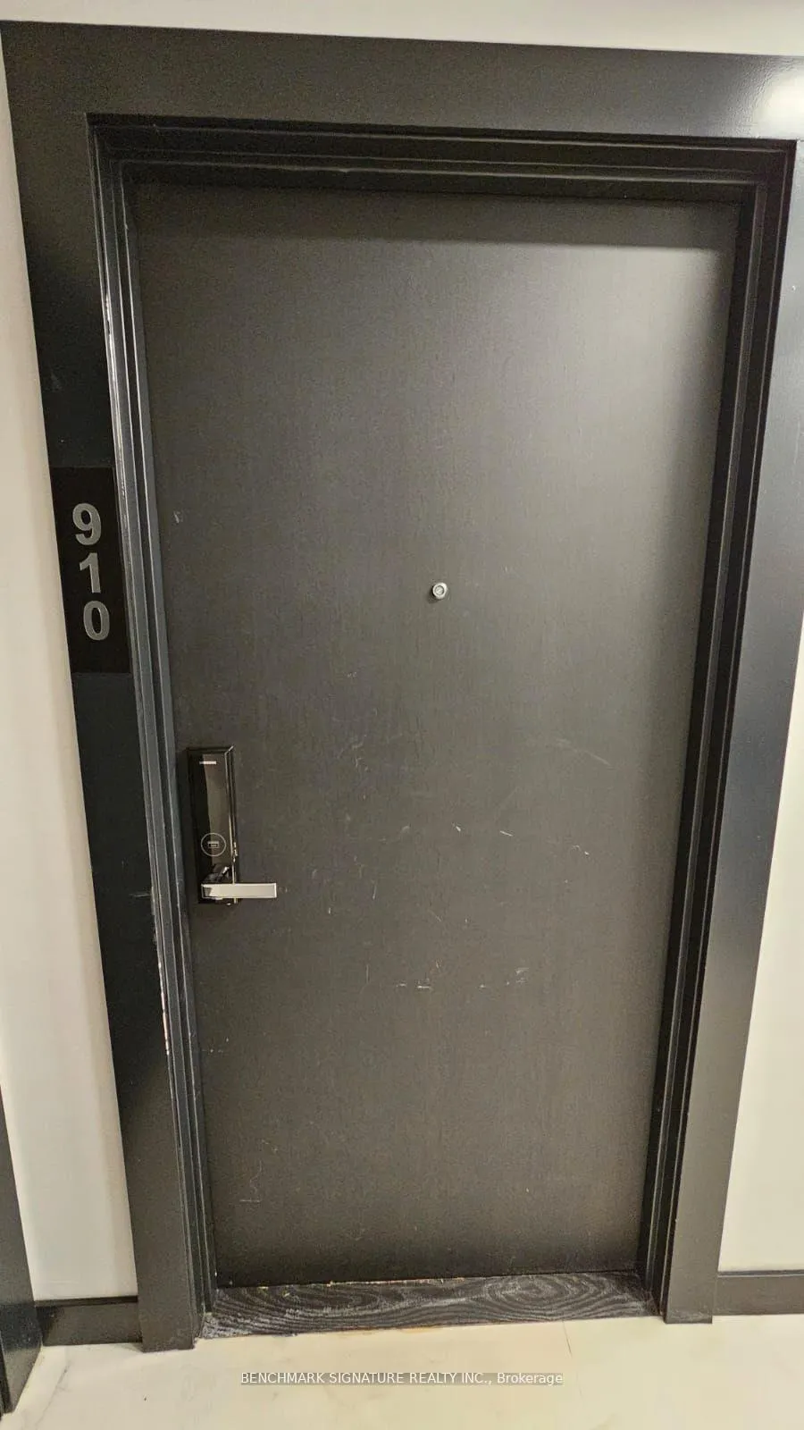 Photo 2 of Unit 910, 77 Shuter Street, Toronto, Church-Yonge Corridor — HOMEH