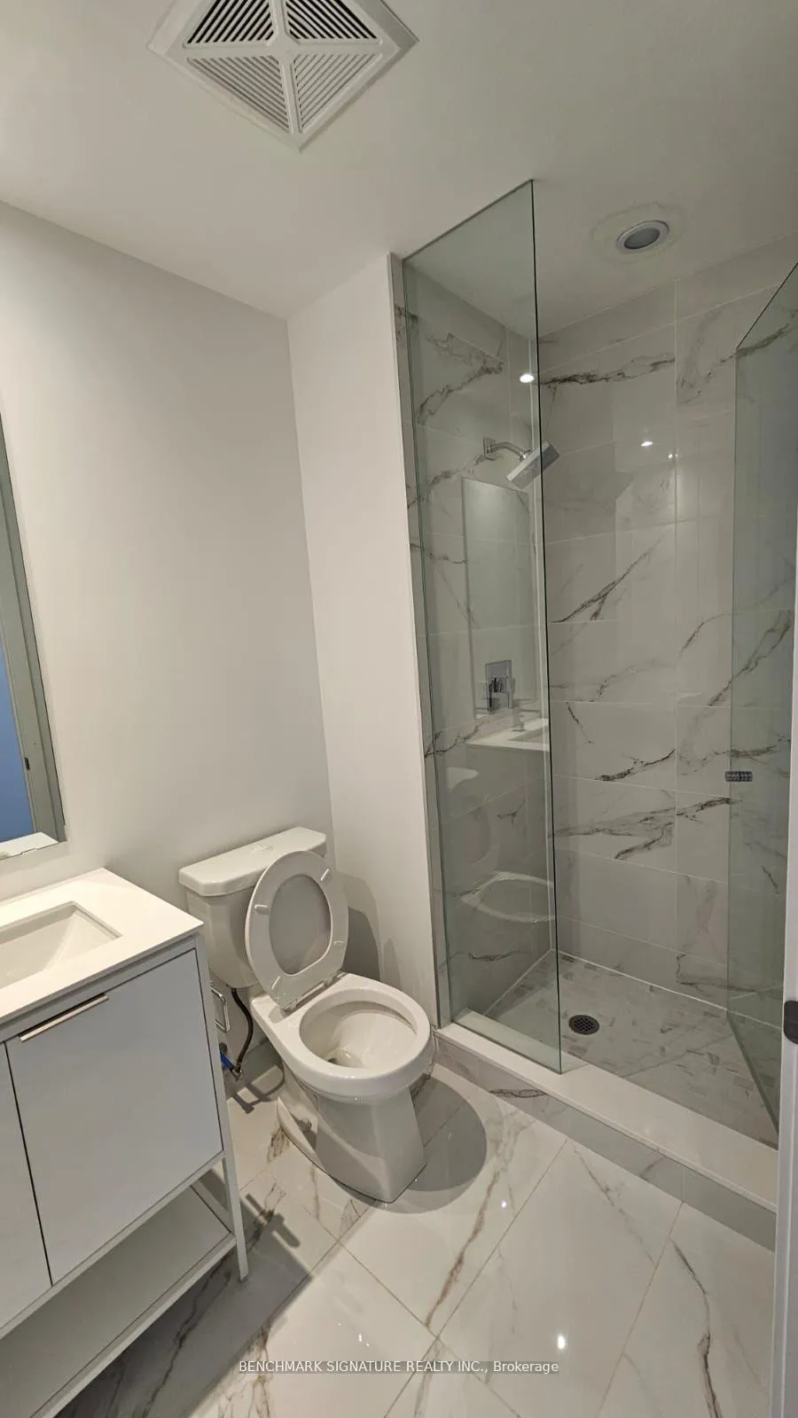 Photo 5 of Unit 910, 77 Shuter Street, Toronto, Church-Yonge Corridor — HOMEH