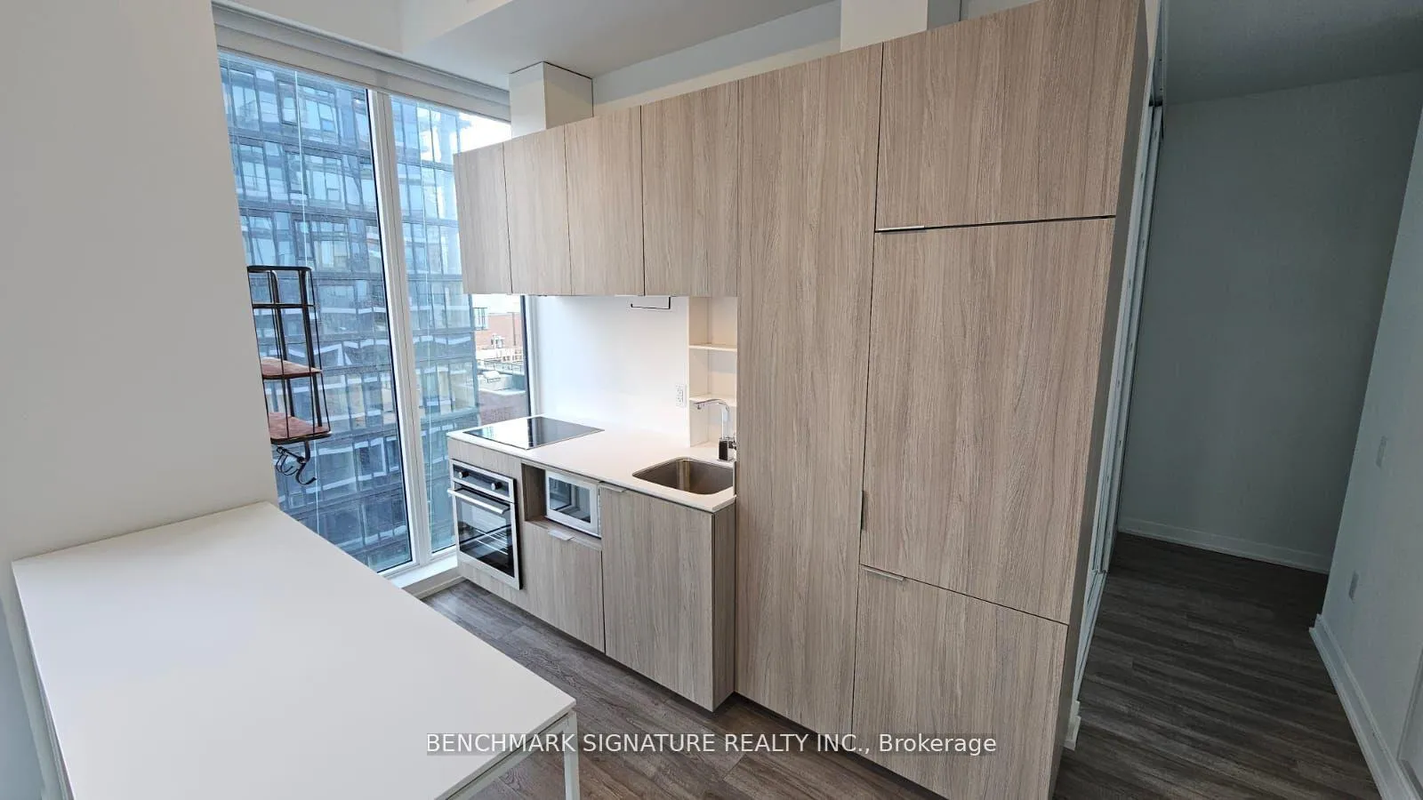 Photo 11 of Unit 910, 77 Shuter Street, Toronto, Church-Yonge Corridor — HOMEH
