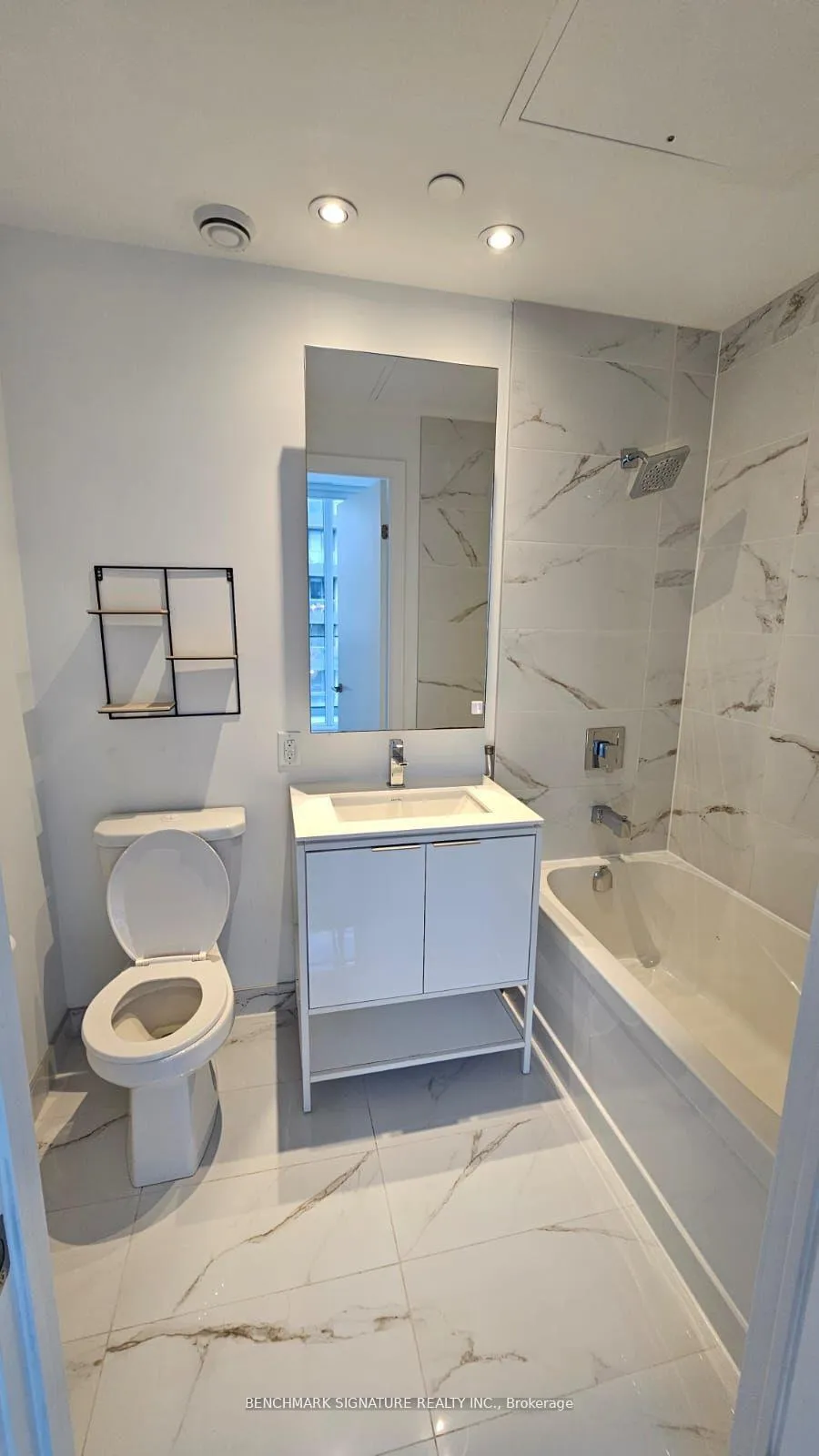 Photo 16 of Unit 910, 77 Shuter Street, Toronto, Church-Yonge Corridor — HOMEH
