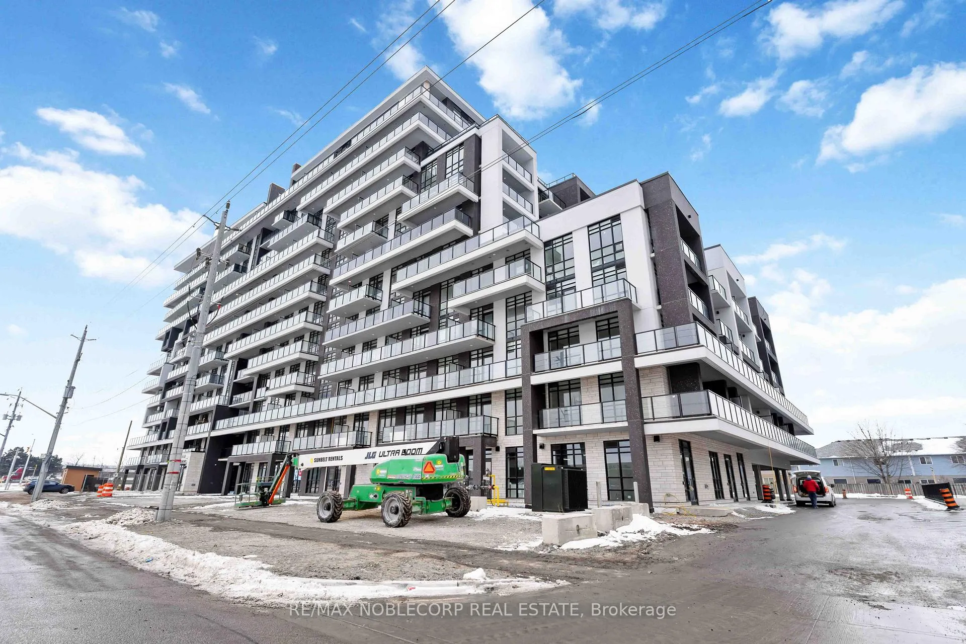 Photo 1 of 461 Green Road, Hamilton, Lakeshore — HOMEH