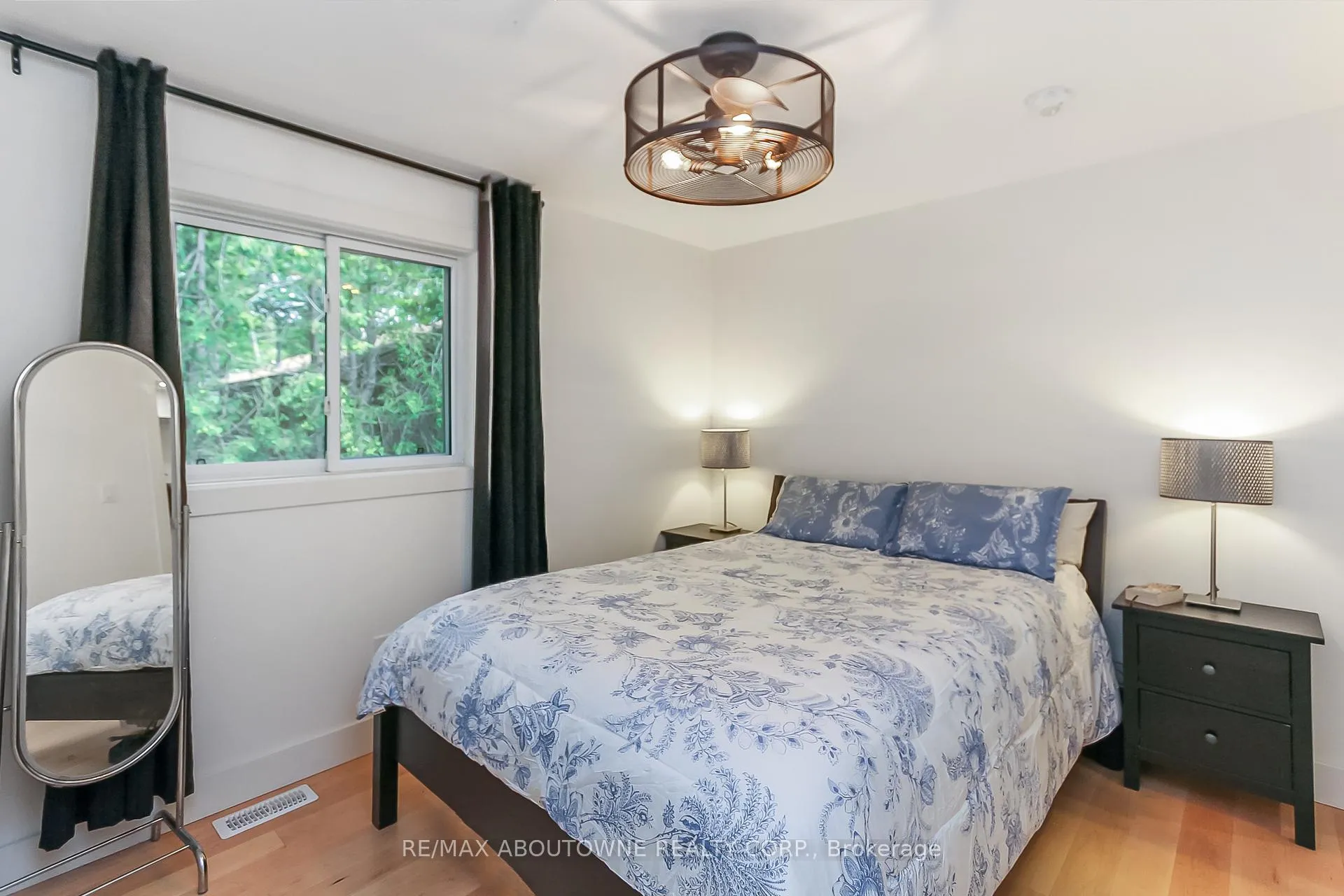 Photo 15 of 12 49TH Street N, Wasaga Beach — HOMEH
