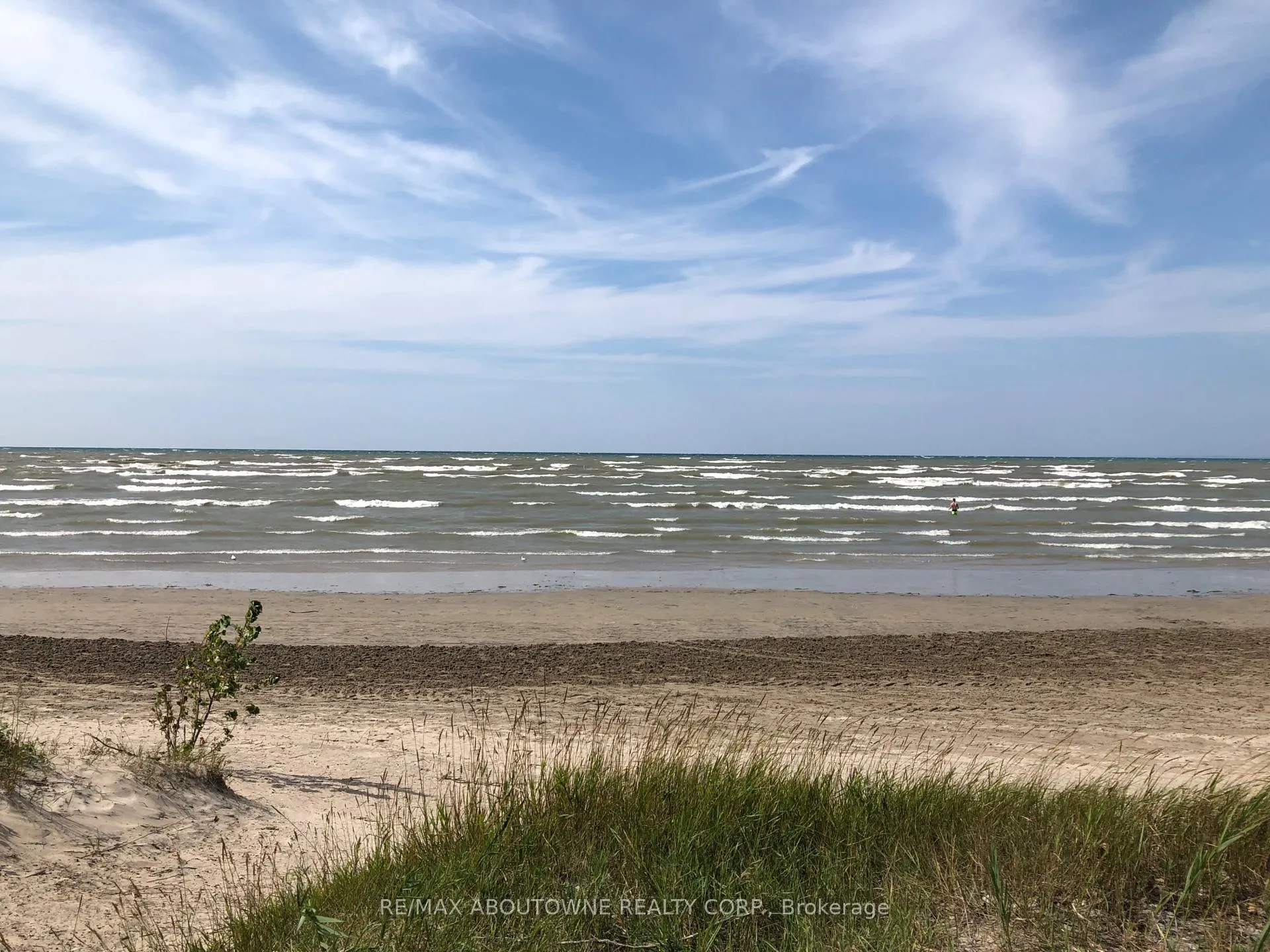 Photo 30 of 12 49TH Street N, Wasaga Beach — HOMEH