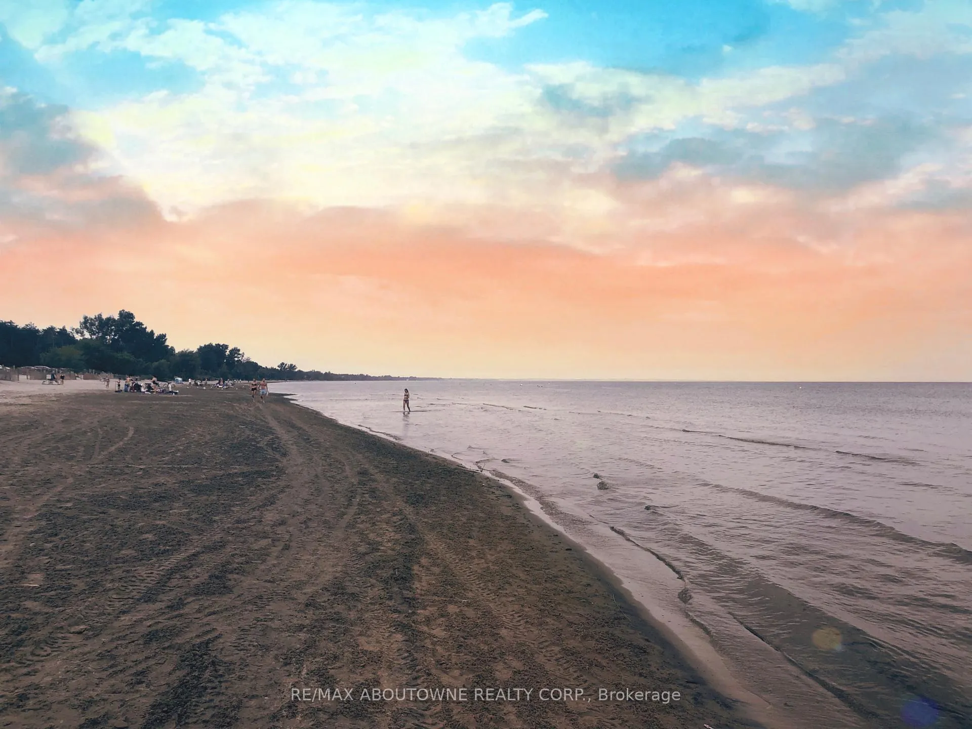 Photo 33 of 12 49TH Street N, Wasaga Beach — HOMEH