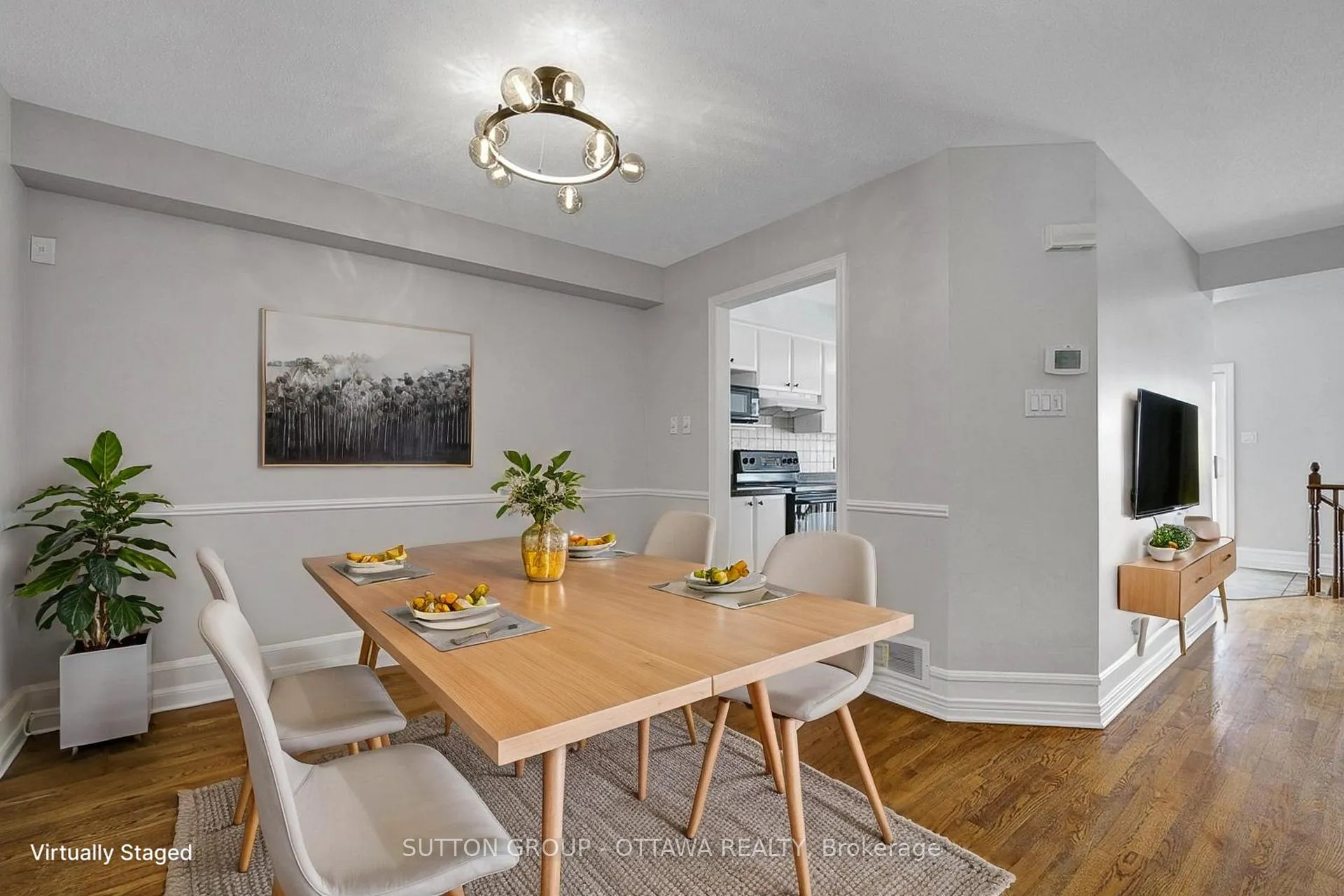 Photo 11 of 4426 Wildmint Square, Ottawa, Riverside South/Gloucester Glen — HOMEH
