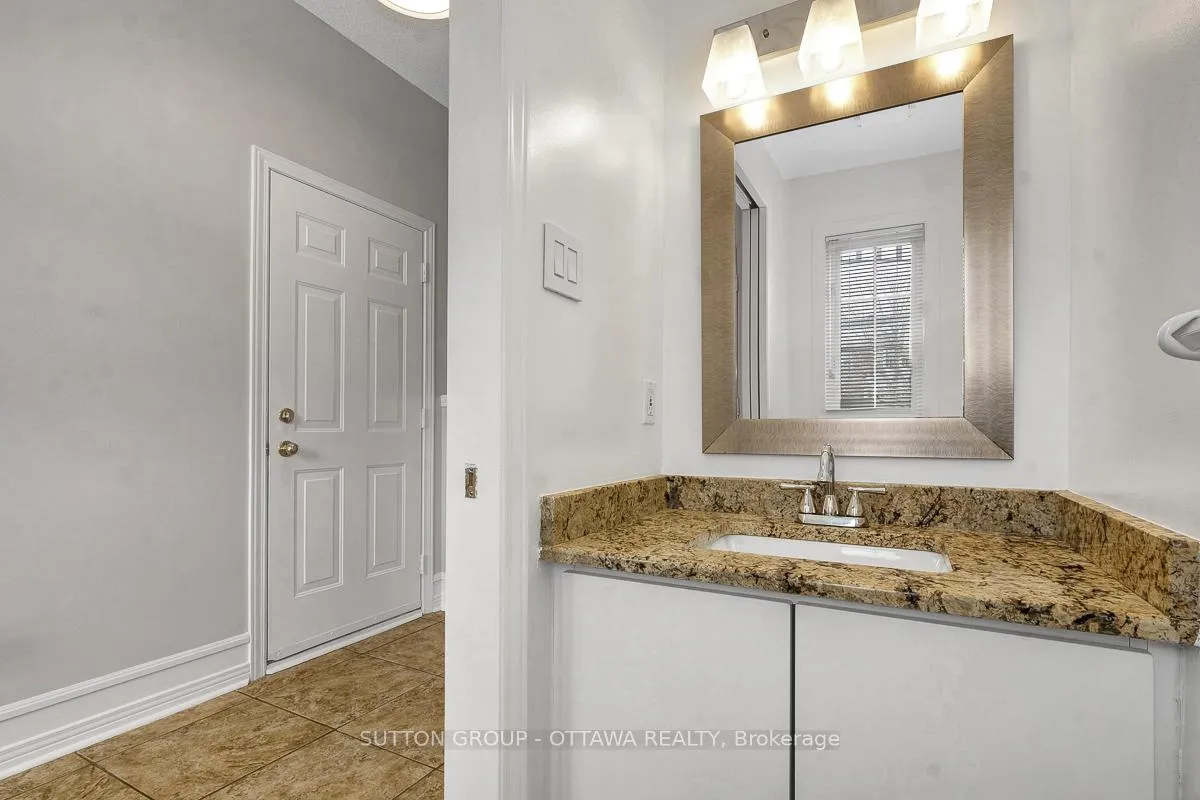 Photo 22 of 4426 Wildmint Square, Ottawa, Riverside South/Gloucester Glen — HOMEH