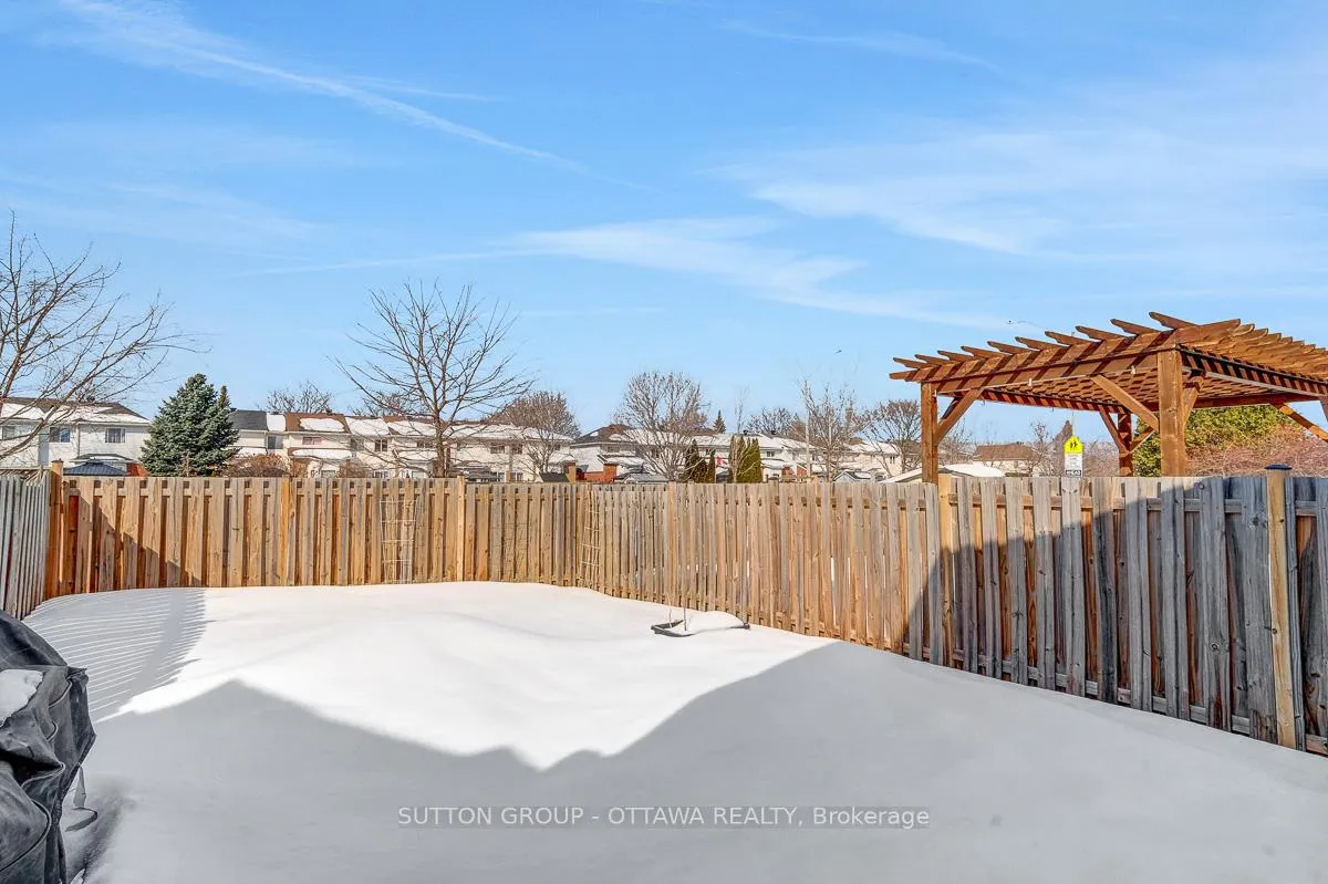 Photo 37 of 4426 Wildmint Square, Ottawa, Riverside South/Gloucester Glen — HOMEH