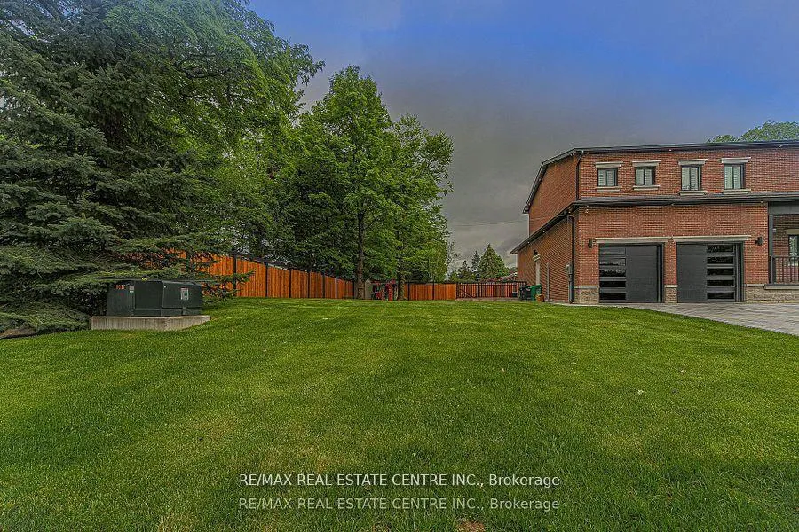 Photo 3 of 1 Hawthorn Crescent, Brampton, Westgate — HOMEH