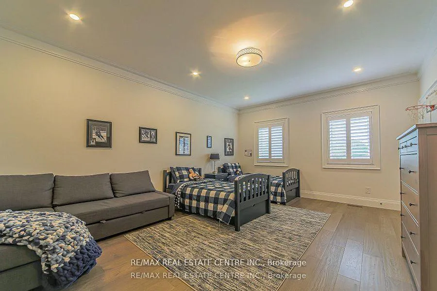 Photo 20 of 1 Hawthorn Crescent, Brampton, Westgate — HOMEH