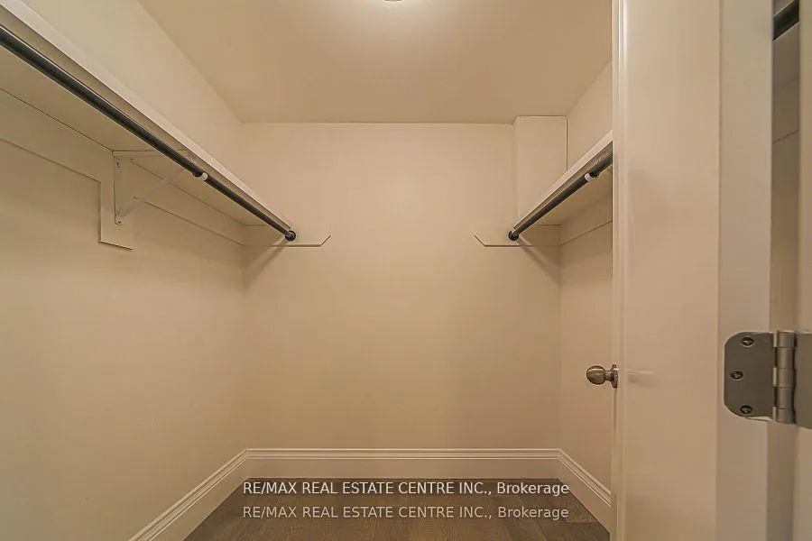 Photo 42 of 1 Hawthorn Crescent, Brampton, Westgate — HOMEH
