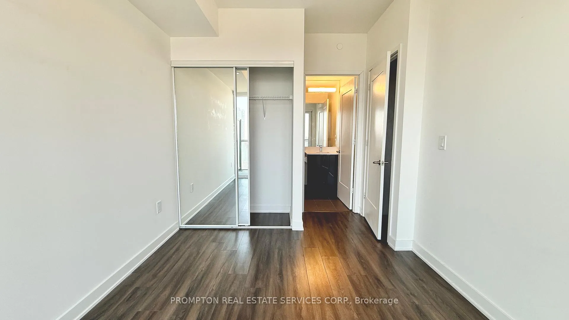 Photo 11 of Unit 1614, 60 Princess Street, Toronto, Waterfront Communities — HOMEH