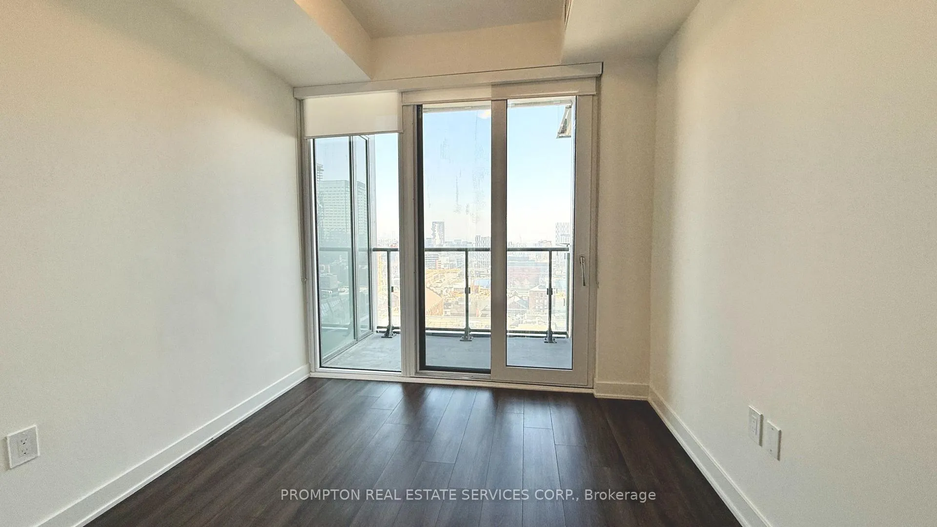 Photo 18 of Unit 1614, 60 Princess Street, Toronto, Waterfront Communities — HOMEH