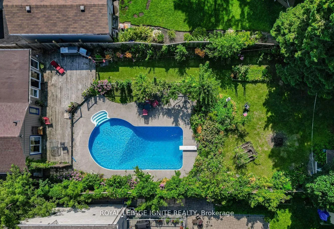 Photo 3 of 878 Strouds Lane, Pickering, Amberlea — HOMEH