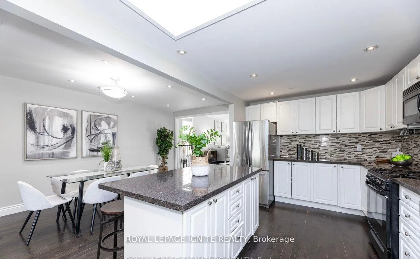 Photo 9 of 878 Strouds Lane, Pickering, Amberlea — HOMEH