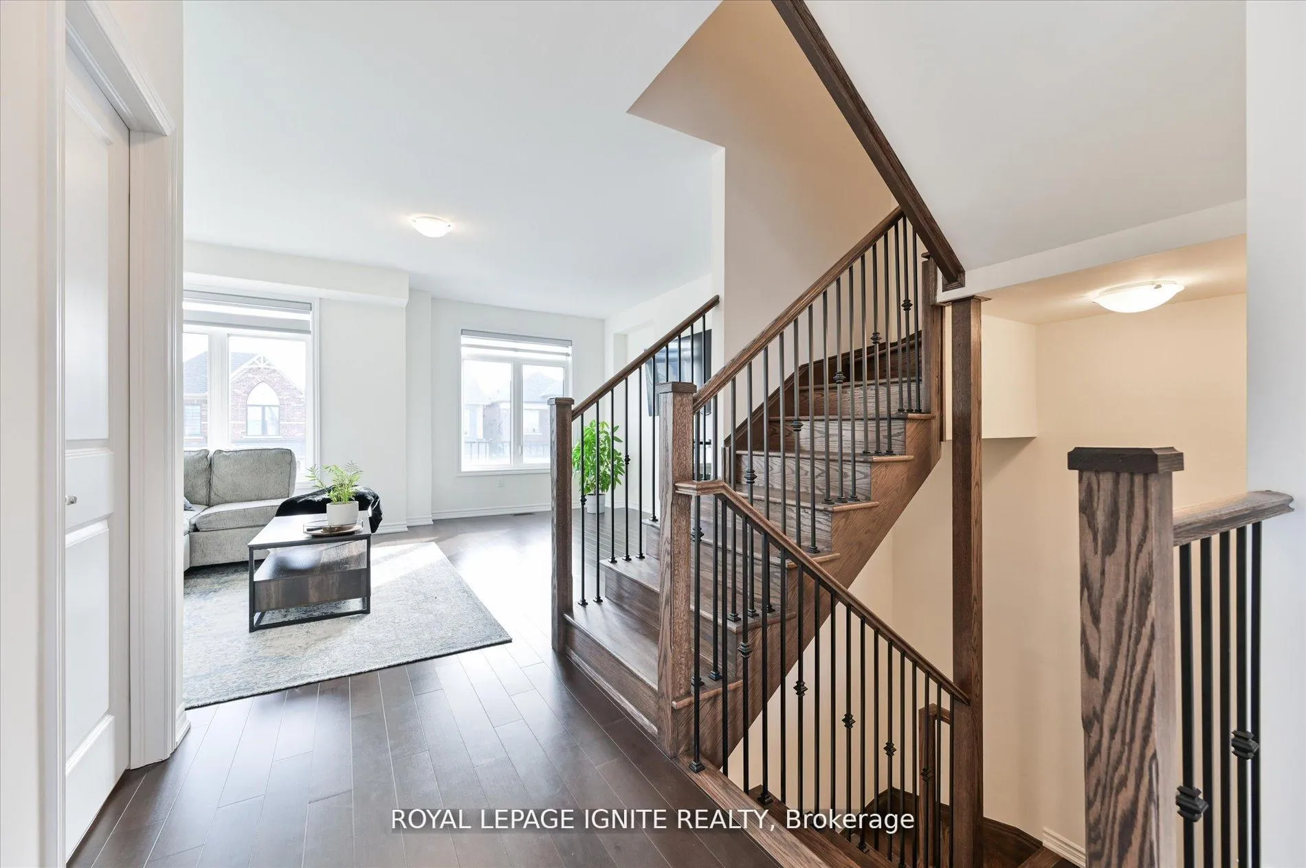 Photo 10 of 39 Minnock Street, Caledon, Rural Caledon — HOMEH