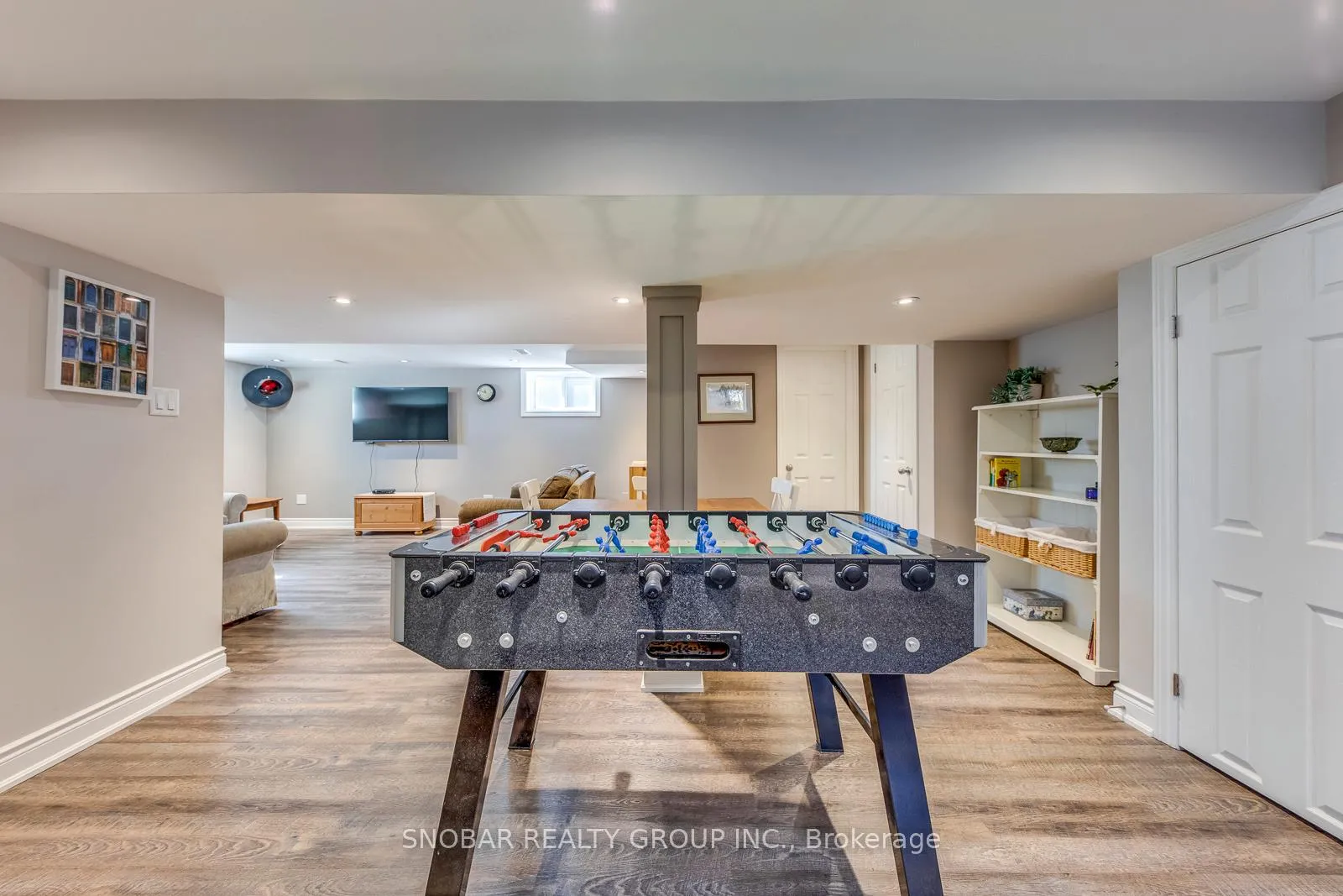 Photo 17 of 19 Powburn Place, Etobicoke, Willowridge-Martingrove-Richview — HOMEH