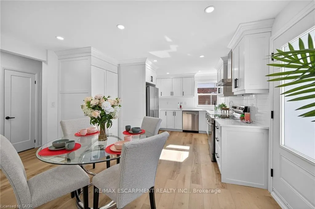 Photo 5 of Unit 1, 175 East 45th Street, Hamilton, Hampton Heights — HOMEH